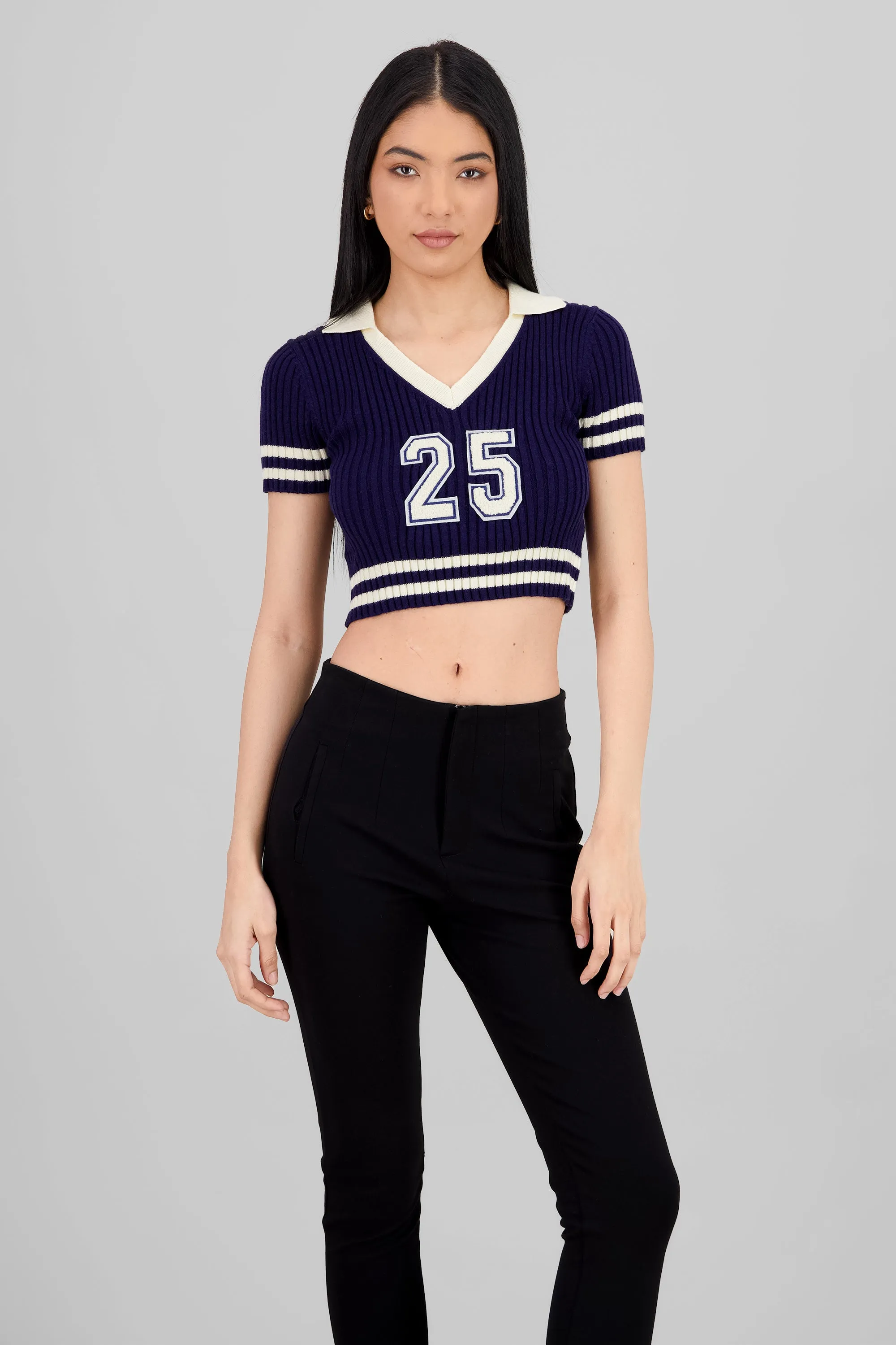 Top polo tejido rib contraste sold by Shasa