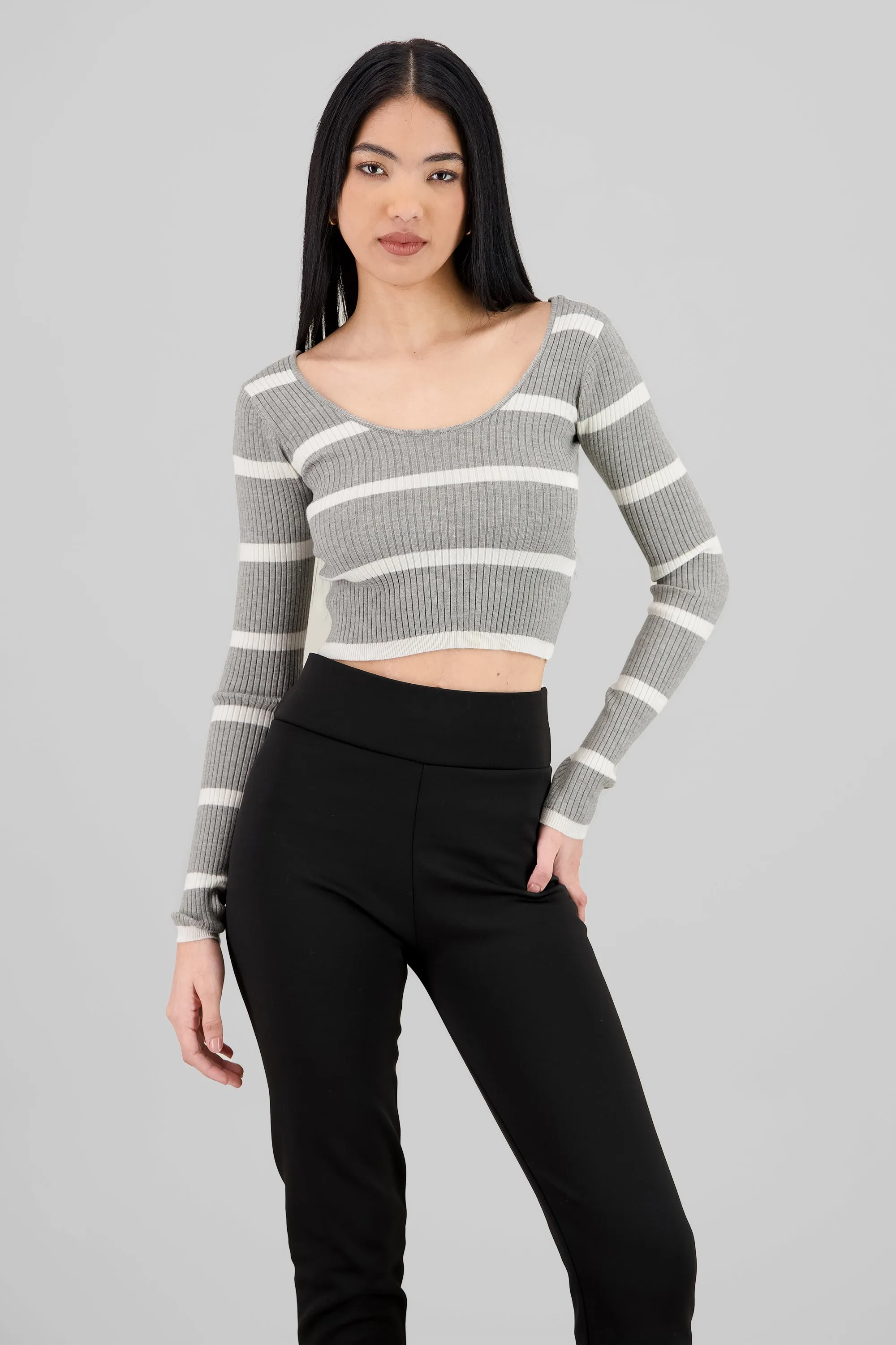 Sueter rayas cuello redondo sold by Shasa product image thumbnail 2