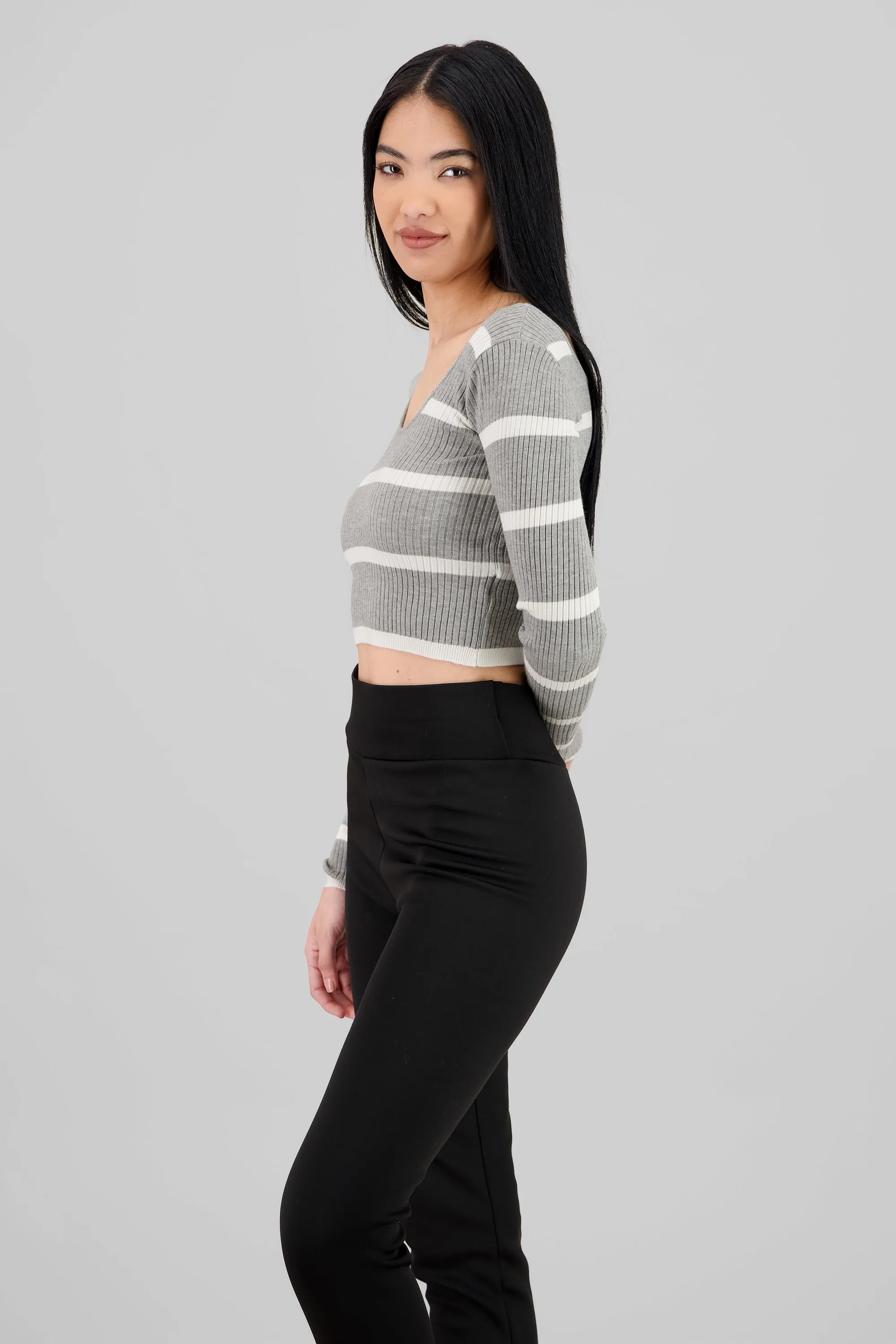 Sueter rayas cuello redondo sold by Shasa product image thumbnail 3