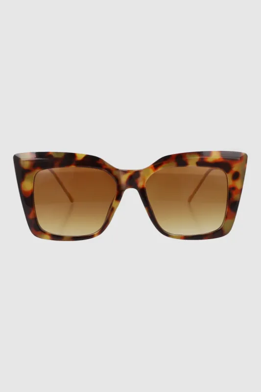Lentes cateye oversize marco sold by Shasa
