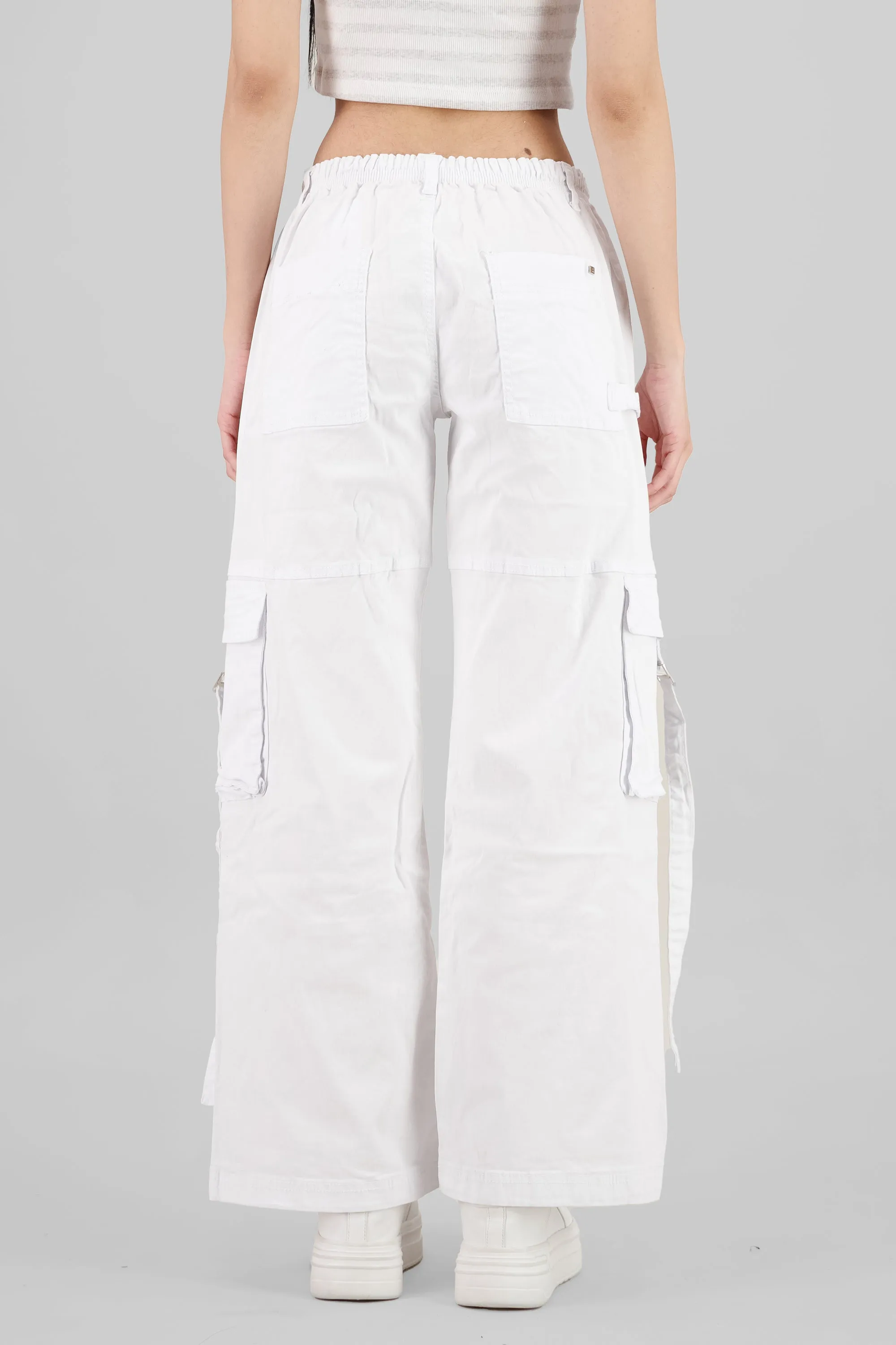 Jeans cargo dos bolsas tira sold by Shasa product image thumbnail 4