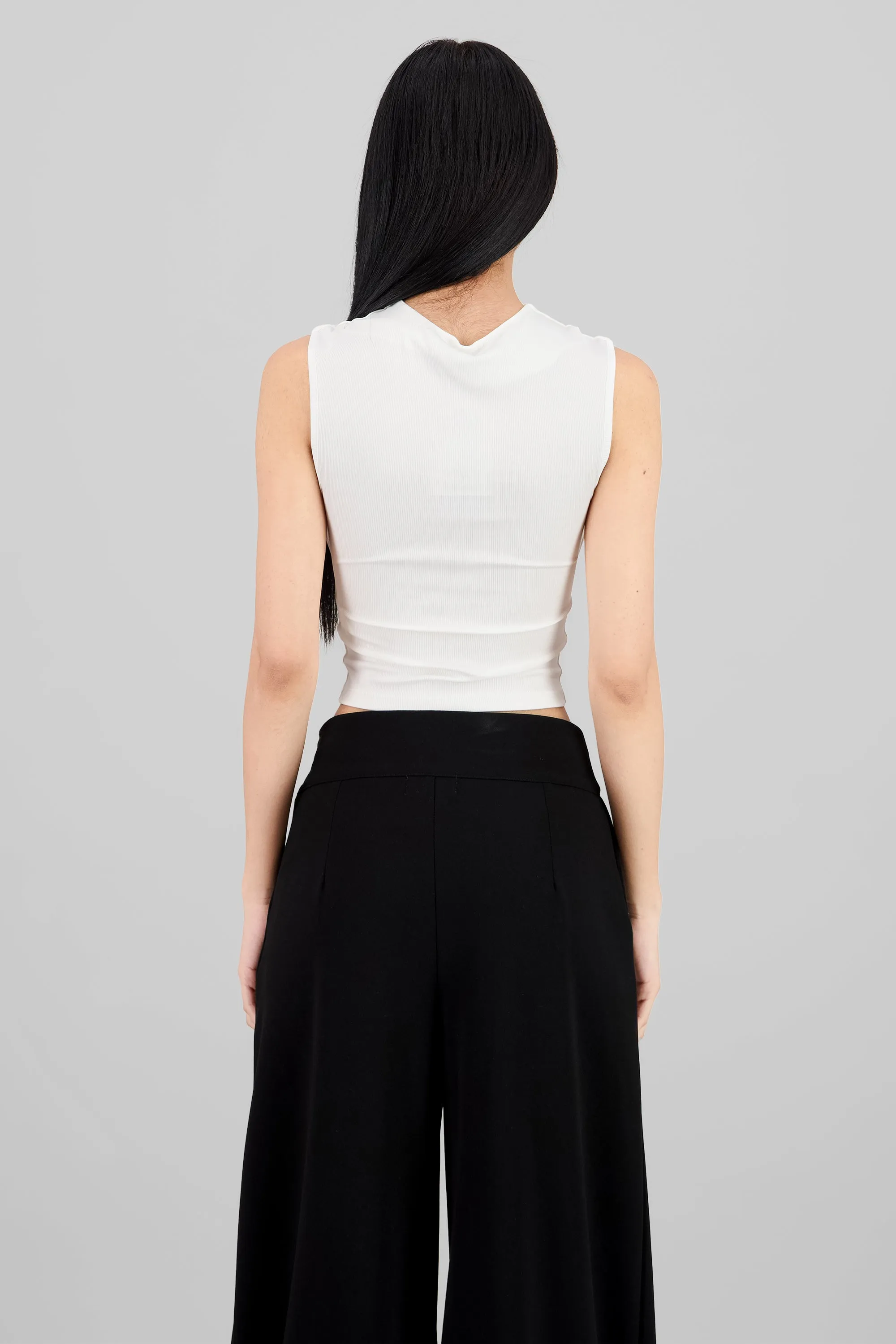 Top sin manga rib delgado sold by Shasa product image thumbnail 4