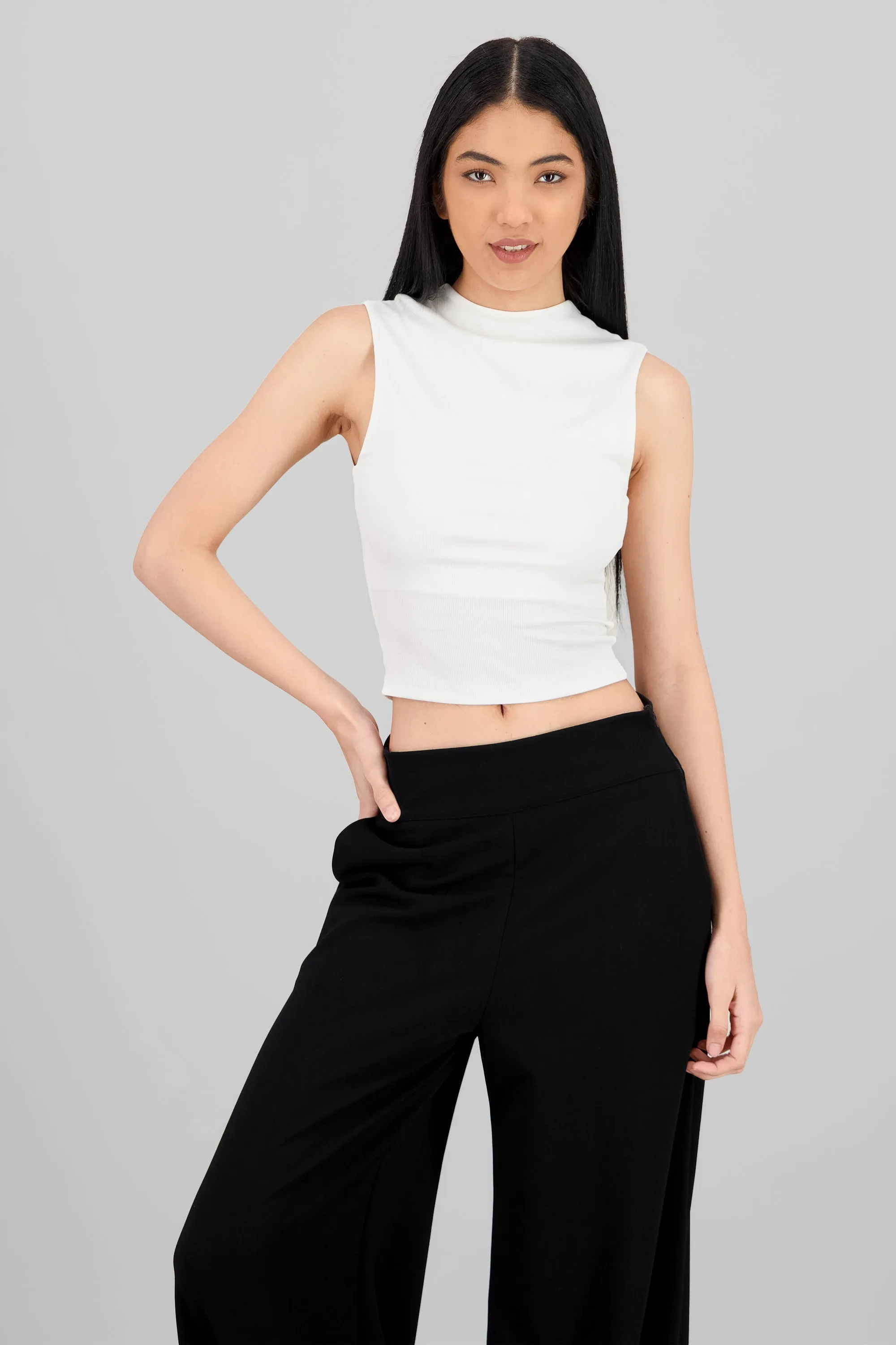 Top sin manga rib delgado sold by Shasa product image thumbnail 2