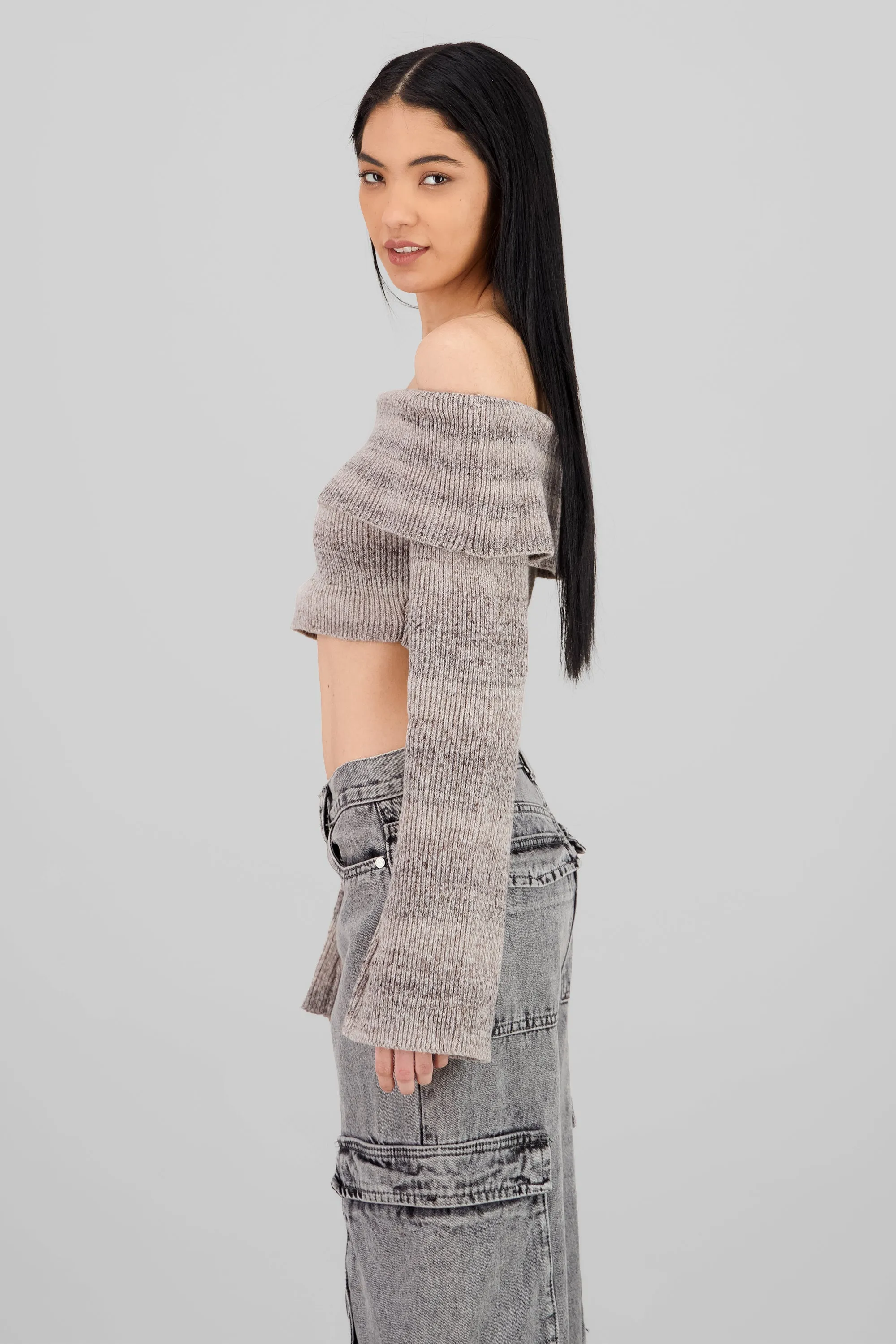 Sueter corto sin hombro sold by Shasa product image thumbnail 3