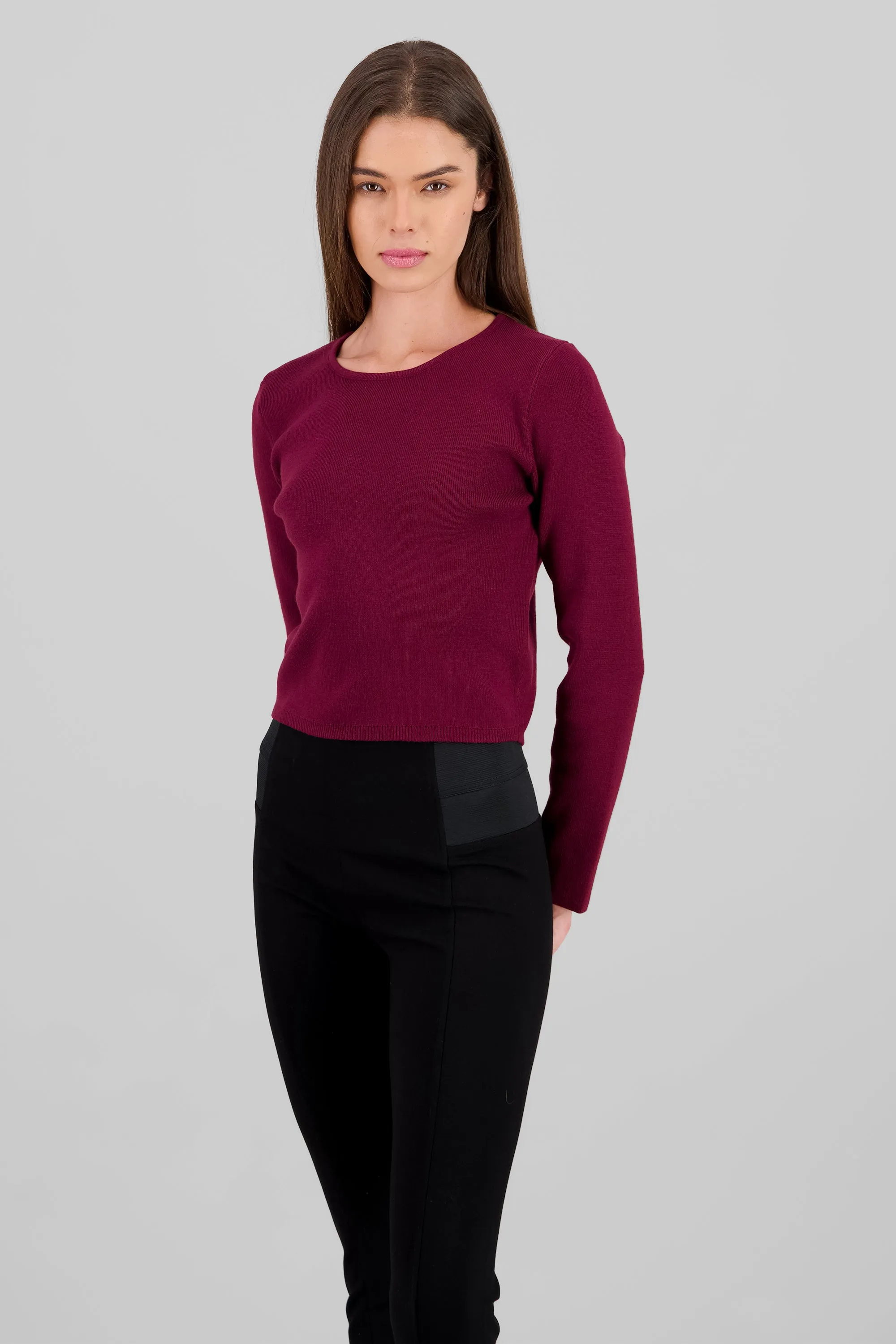 Sueter tejido cuello redondo sold by Shasa product image thumbnail 2