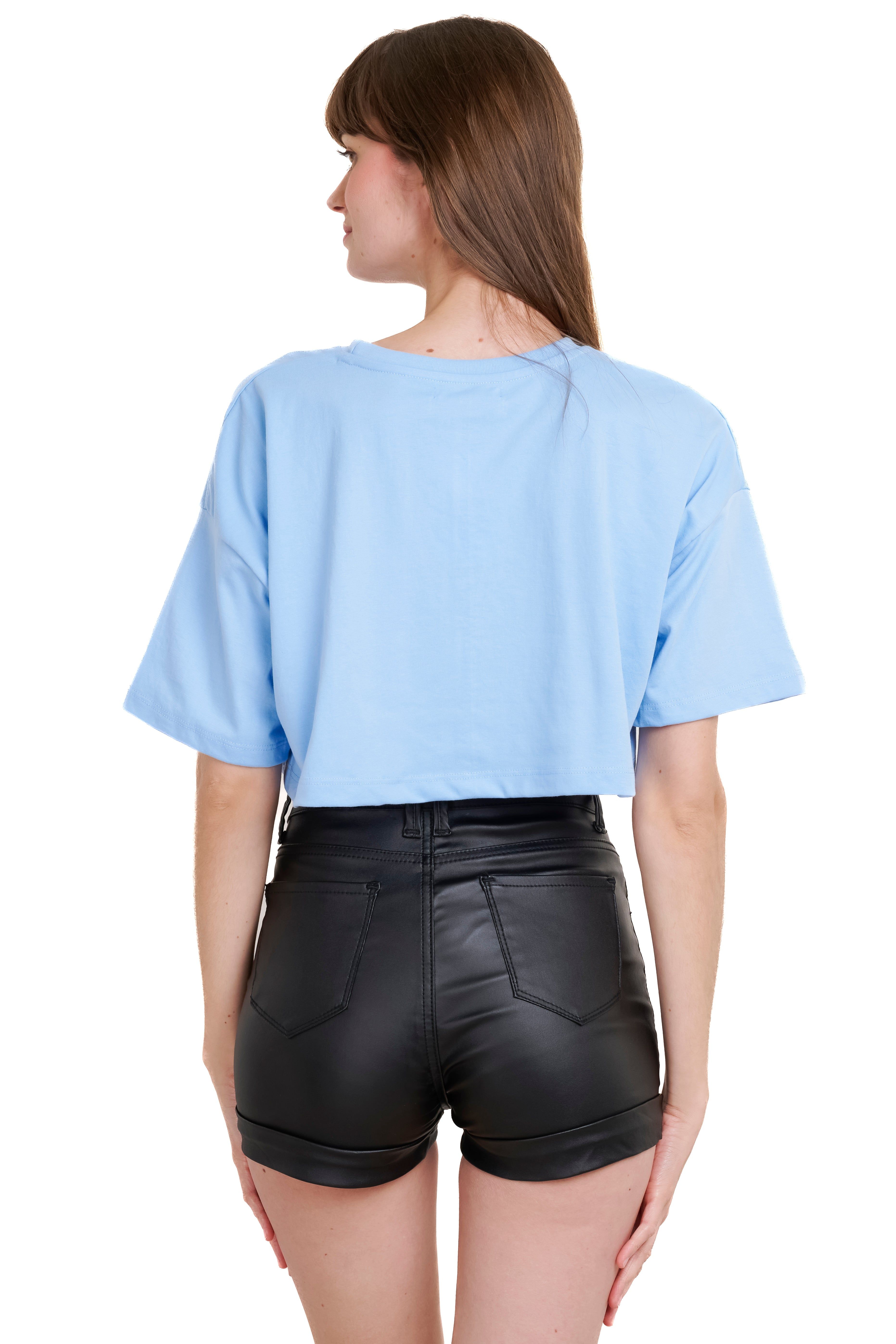 Playera crop oso sharkie sold by Shasa product image thumbnail 4