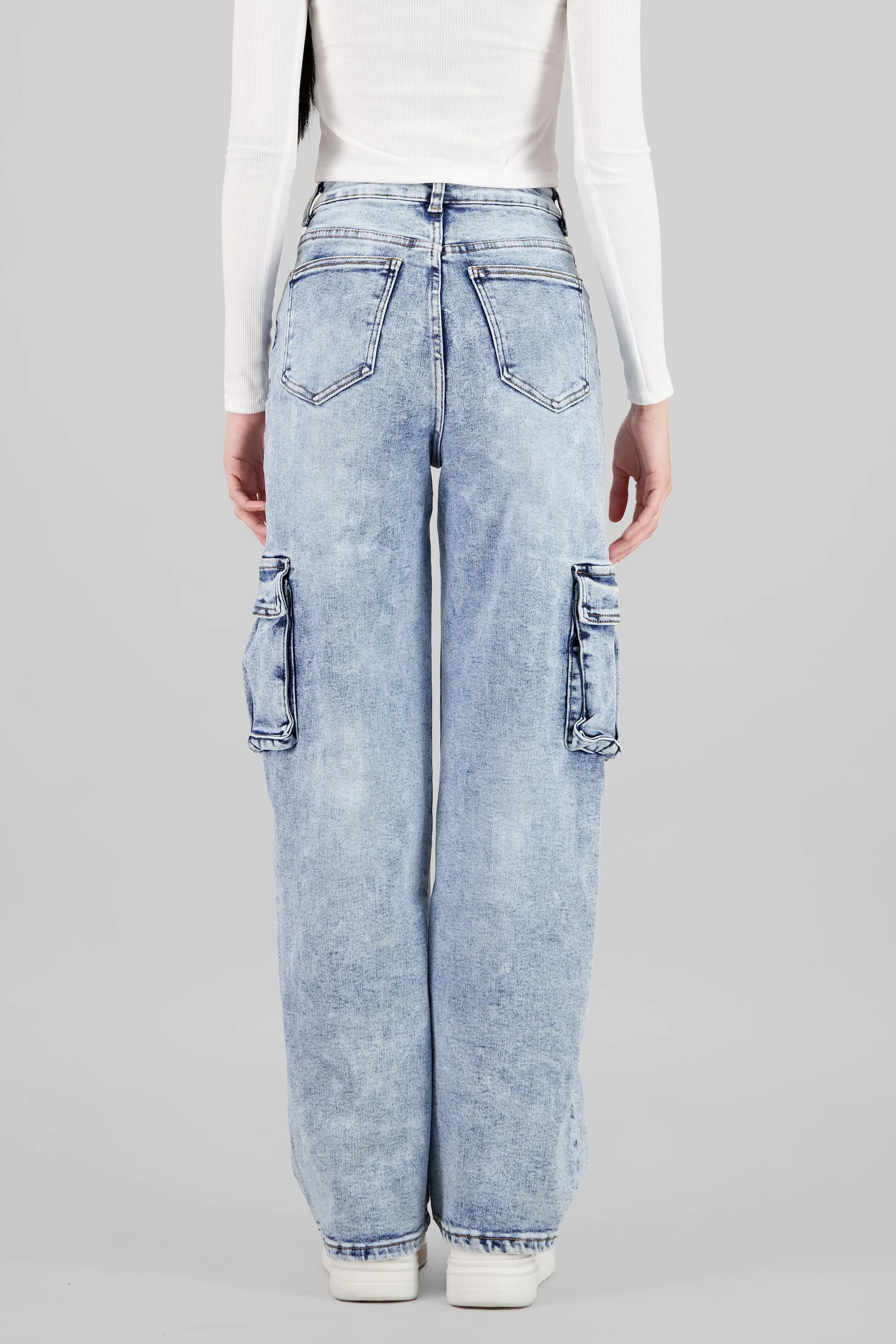 Jeans cargo 2 bolsas con fuelles sold by Shasa product image thumbnail 4