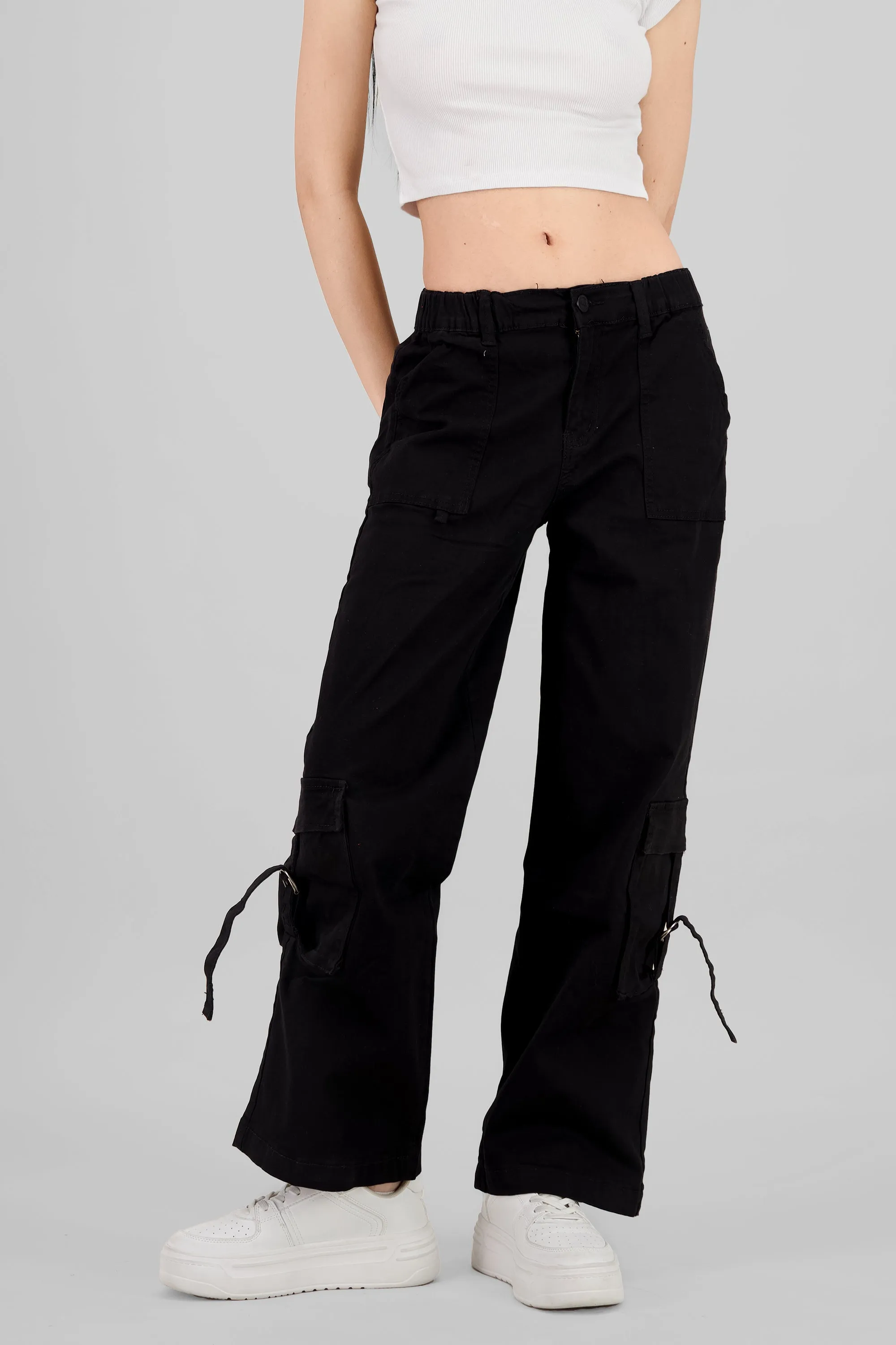 Pantalón cargo resorte en pretina sold by Shasa product image thumbnail 2