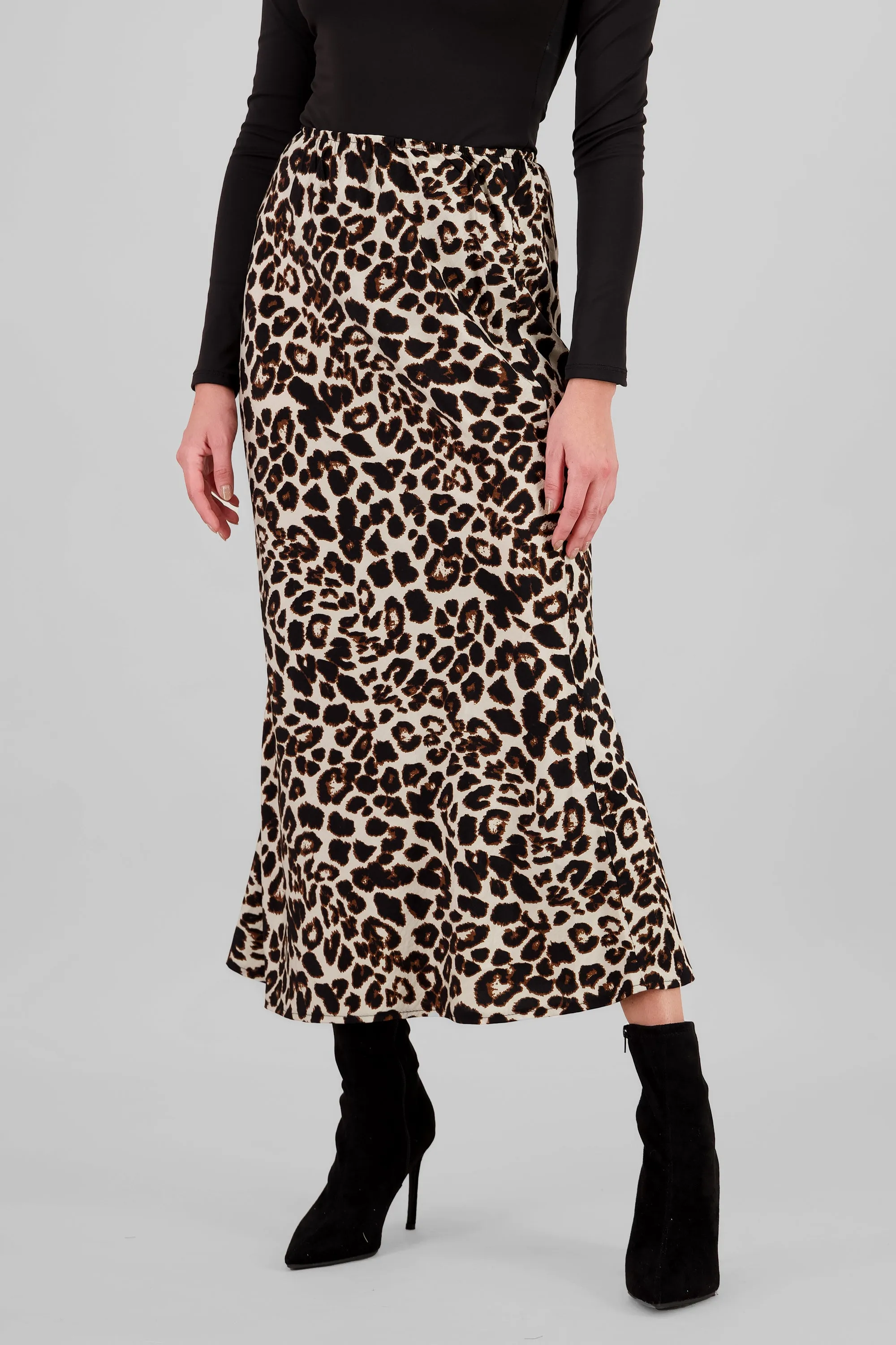 Falda maxi animal print sold by Shasa product image thumbnail 2