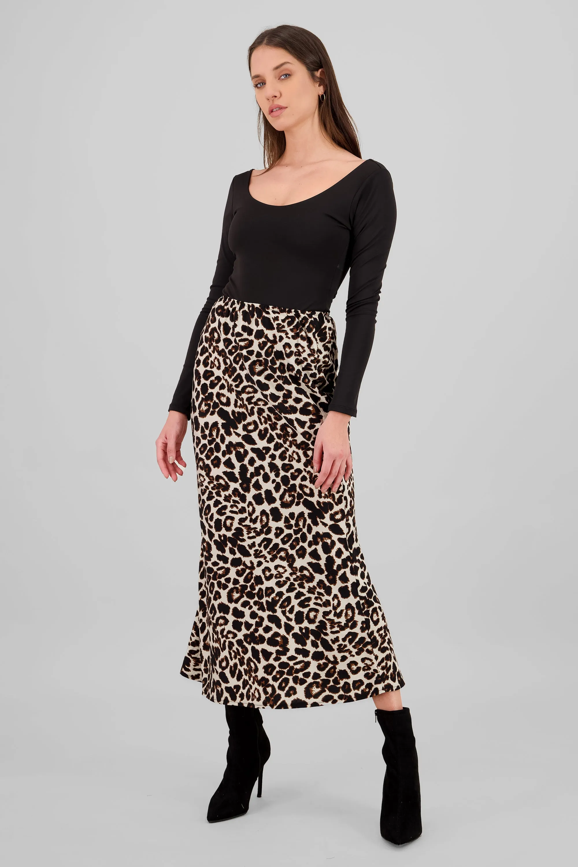 Falda maxi animal print sold by Shasa