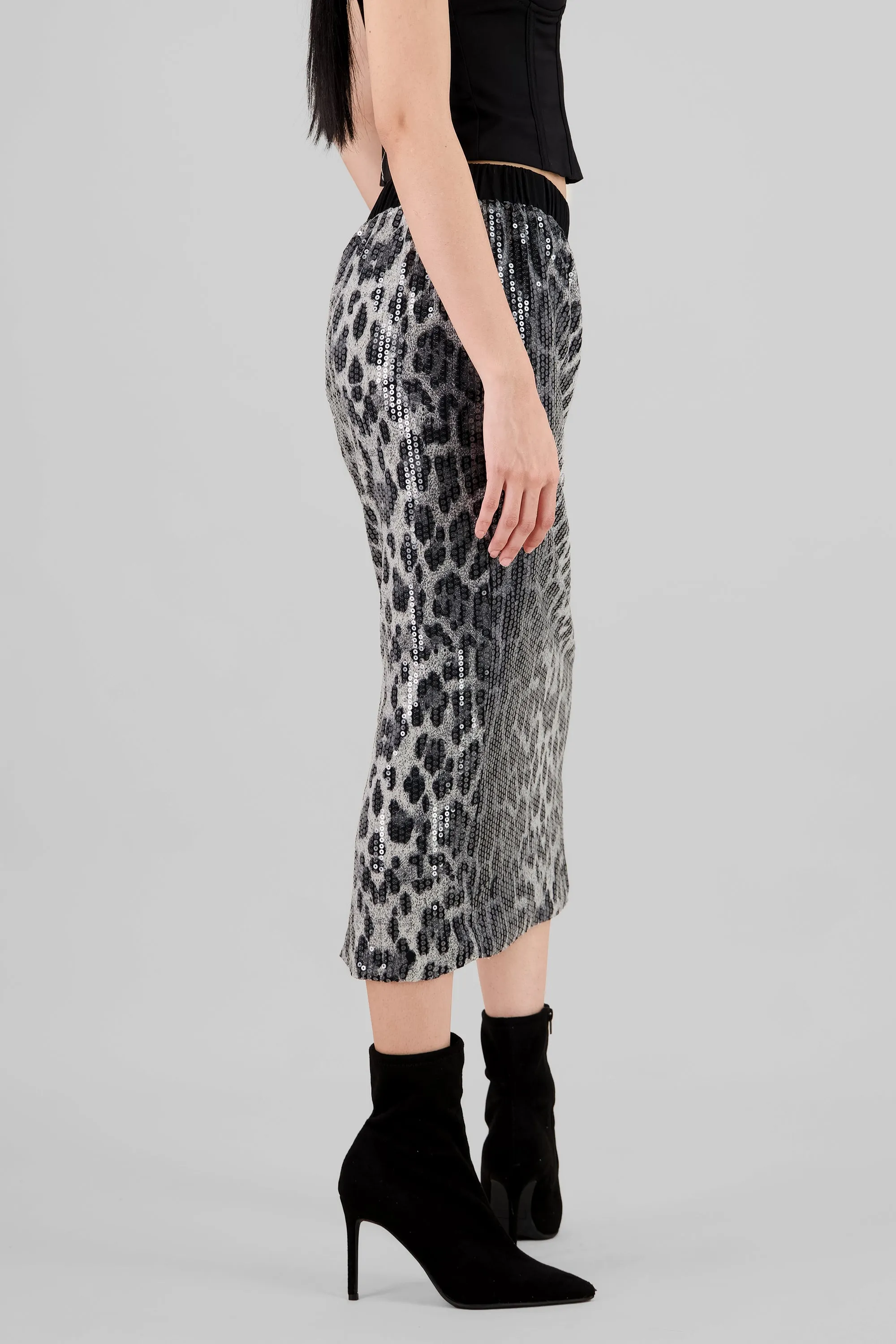 fALDA MEXI LENTEJUELAS sold by Shasa product image thumbnail 3