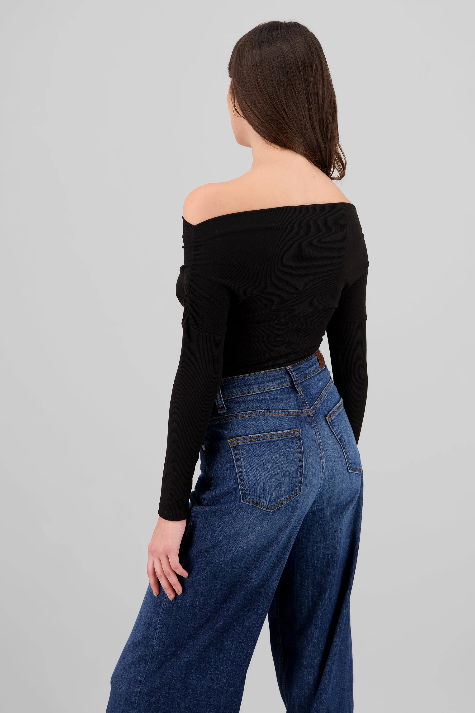 Blusa manga larga fruncida escote barco sold by Shasa product image thumbnail 4