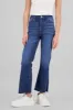 Jeans flare al corte sold by Shasa