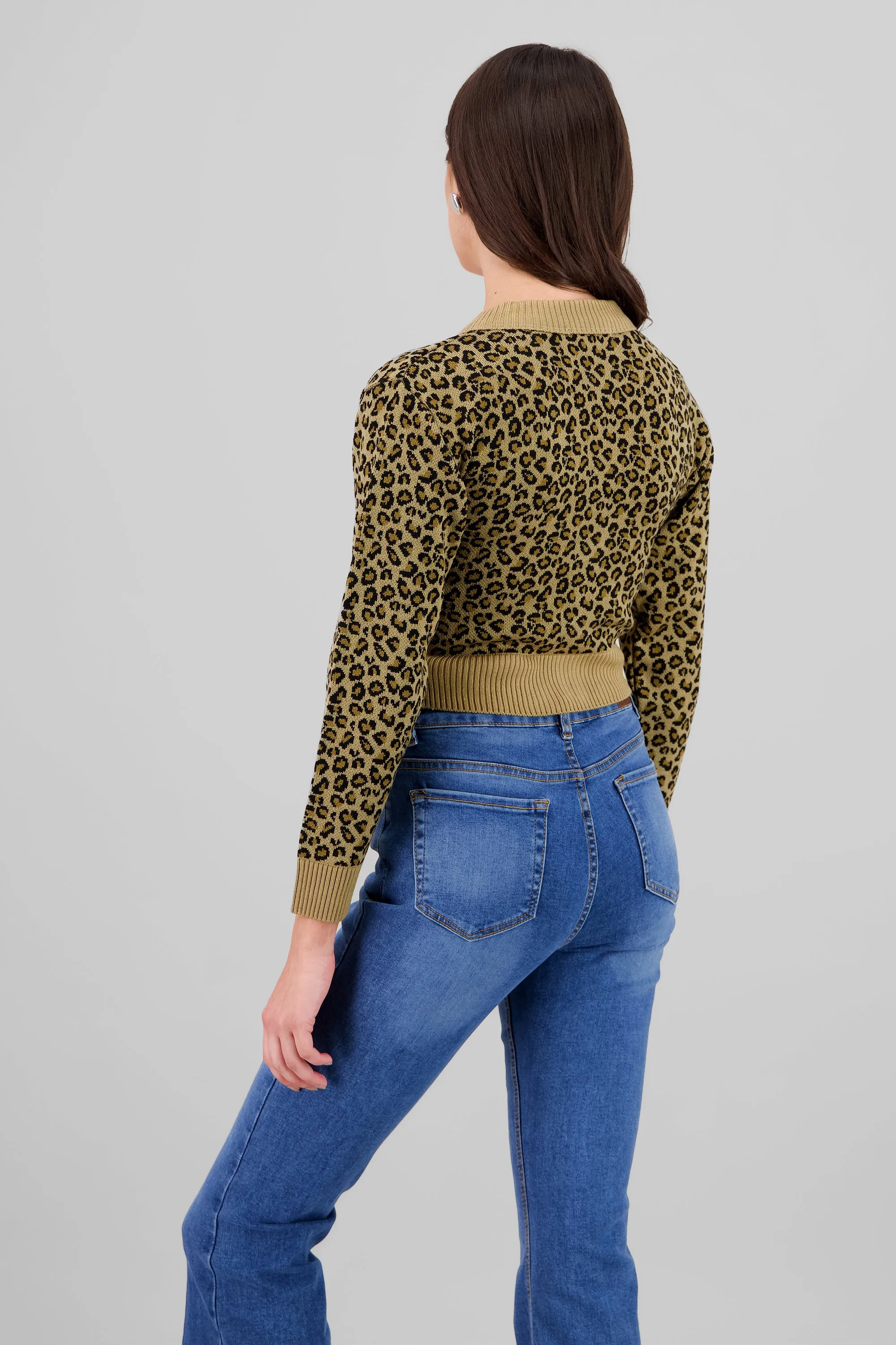 Cardigan tejido animal print detalle botones sold by Shasa product image thumbnail 4