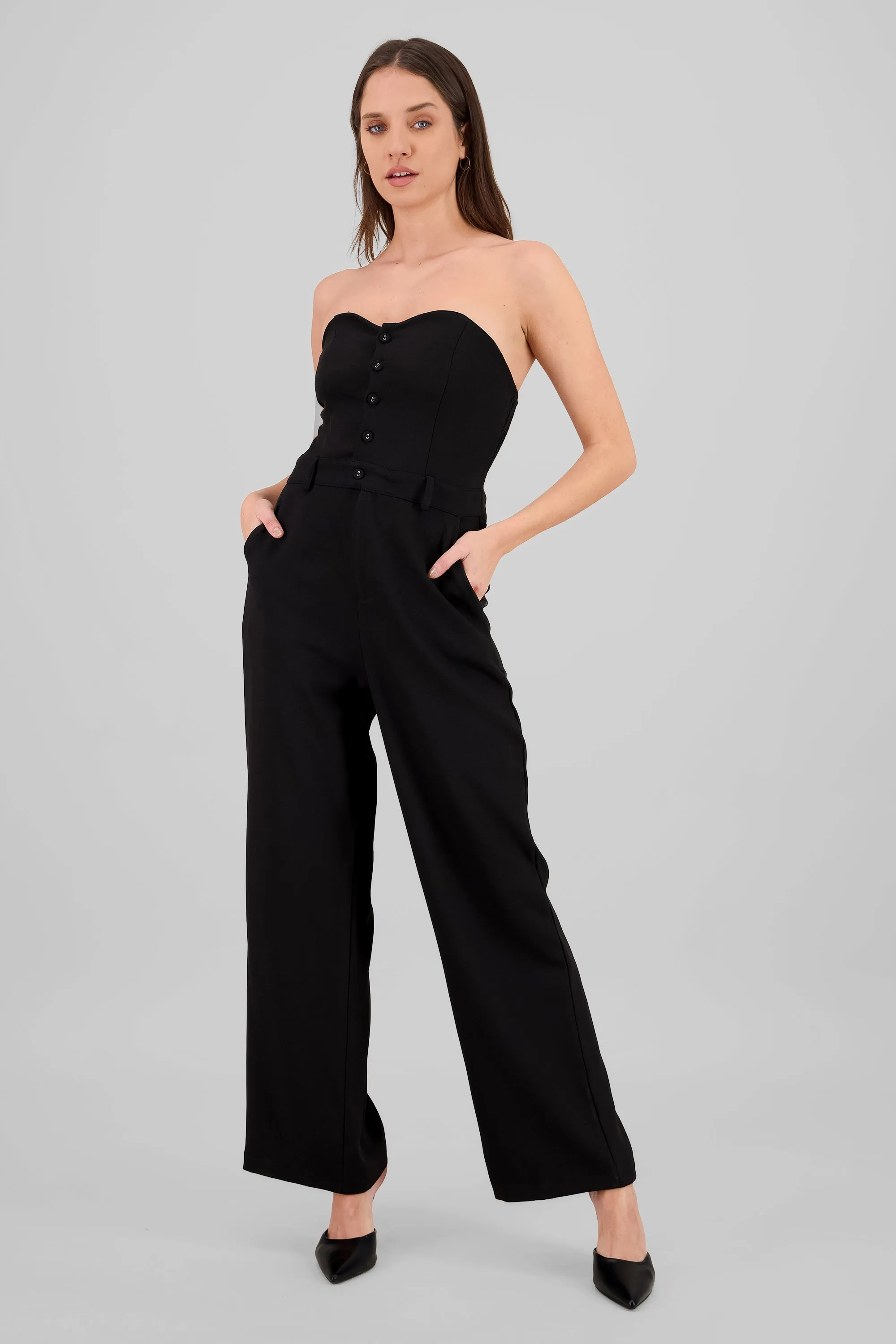 Jumpsuit strapples con botones sold by Shasa