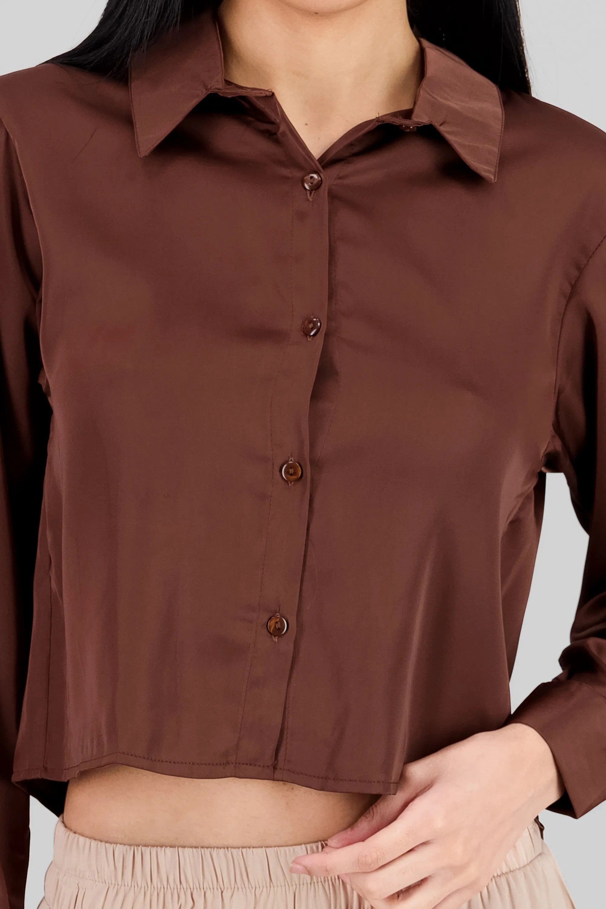 Camisa satinada lisa de manga larga sold by Shasa product image thumbnail 5
