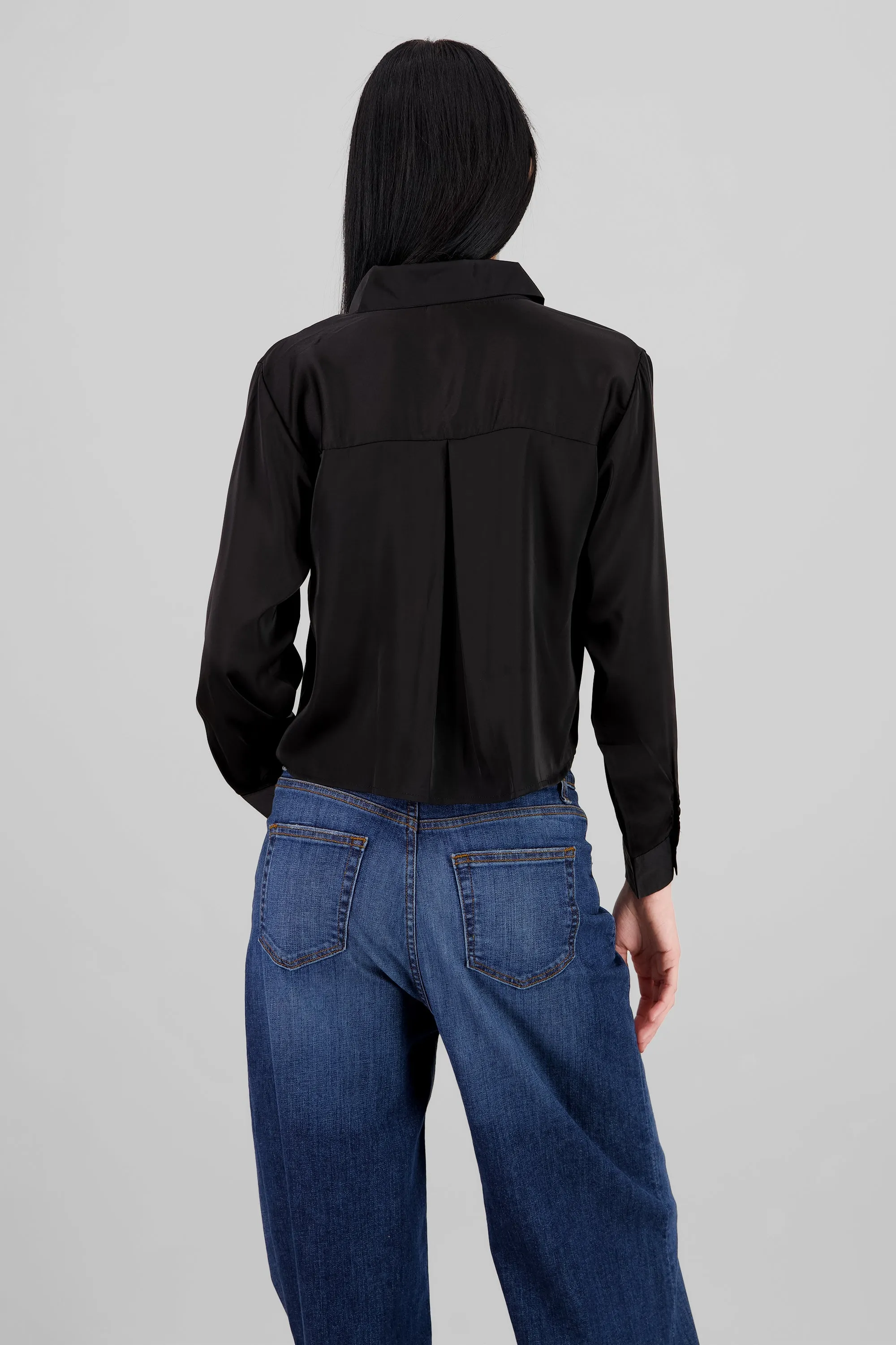 Camisa satinada lisa de manga larga sold by Shasa product image thumbnail 4