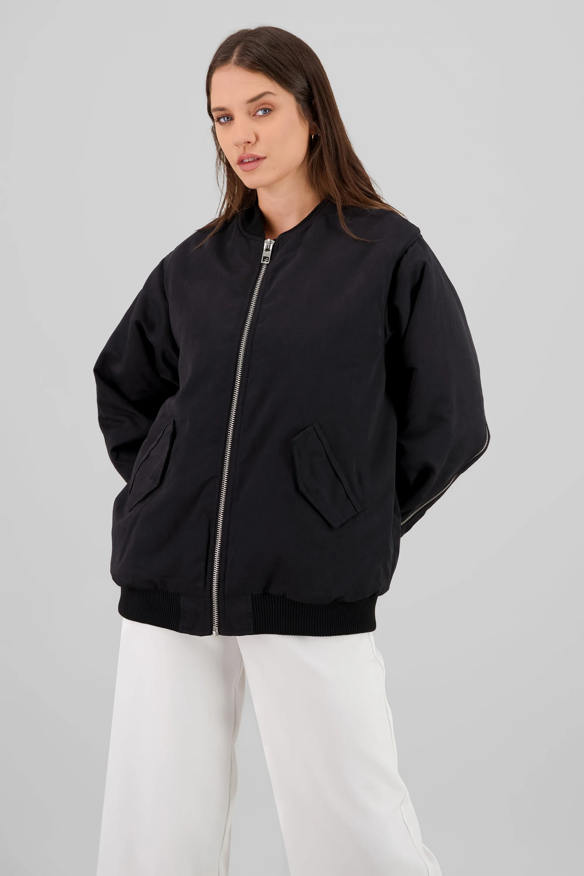 Bomber jacket oversize detalle cierre espalda hyp sold by Shasa product image thumbnail 2