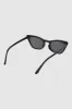 Lentes de sol cateye sold by Shasa