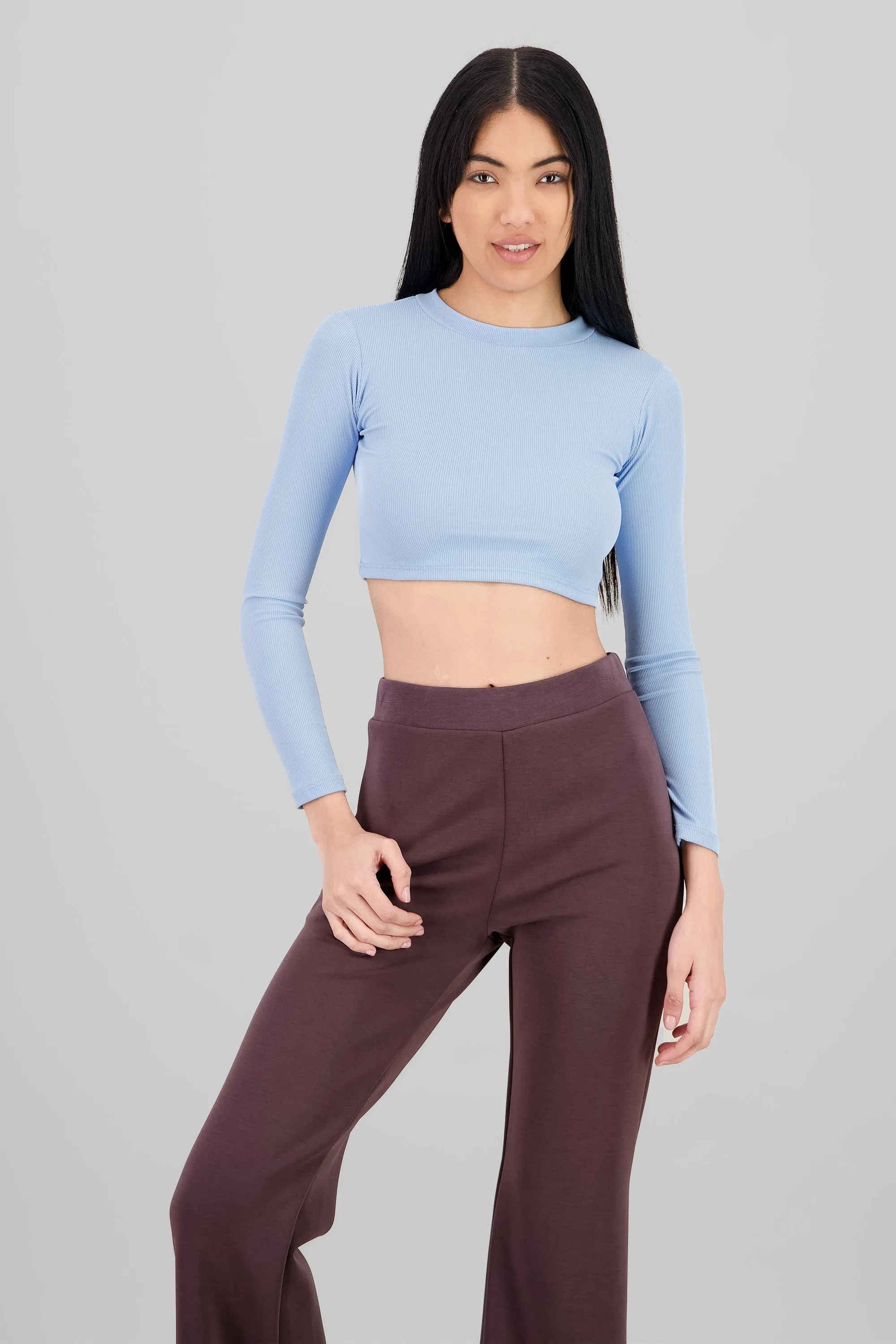 Top manga larga cuello alto sold by Shasa product image thumbnail 2