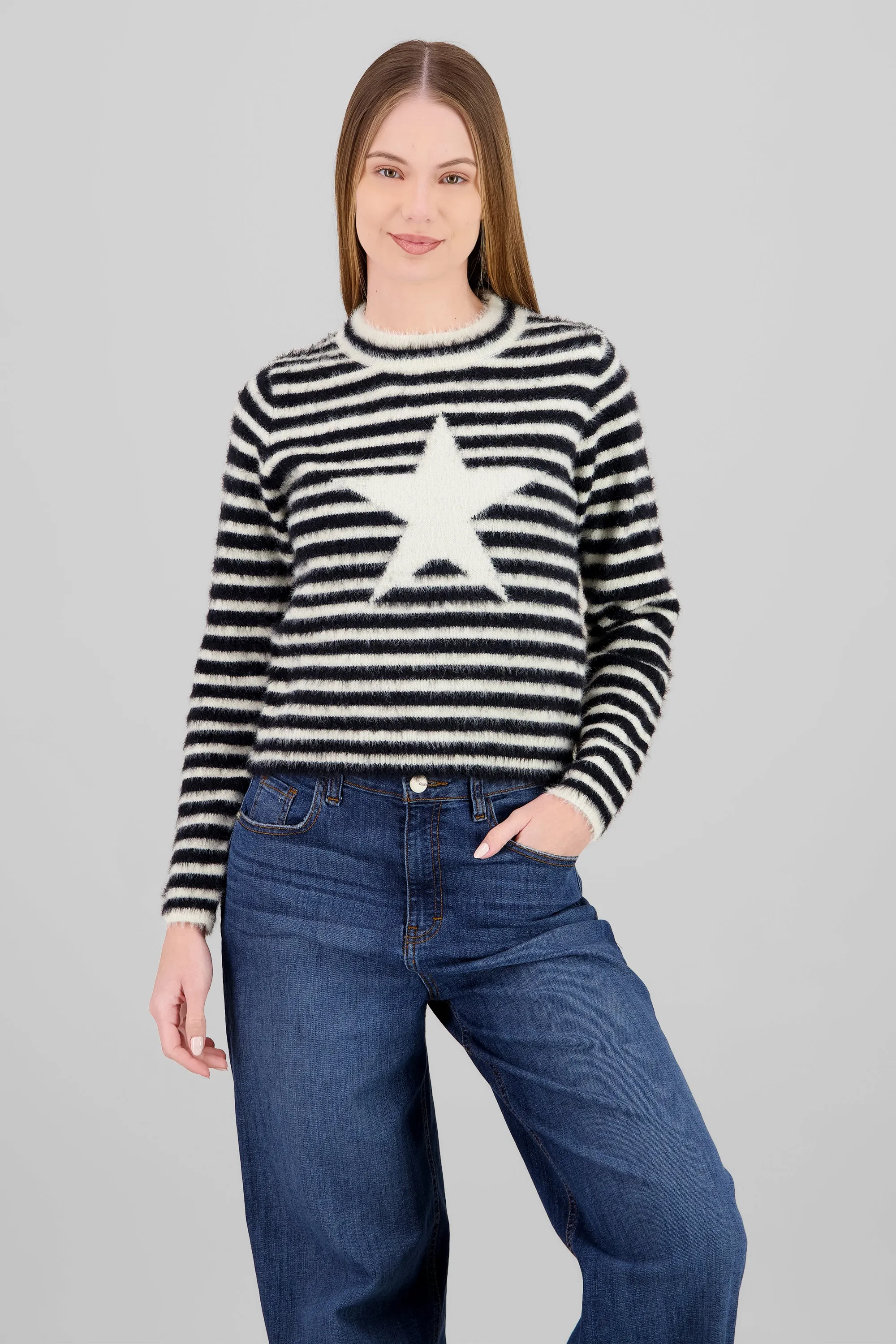 Sueter rayas estrellas sold by Shasa