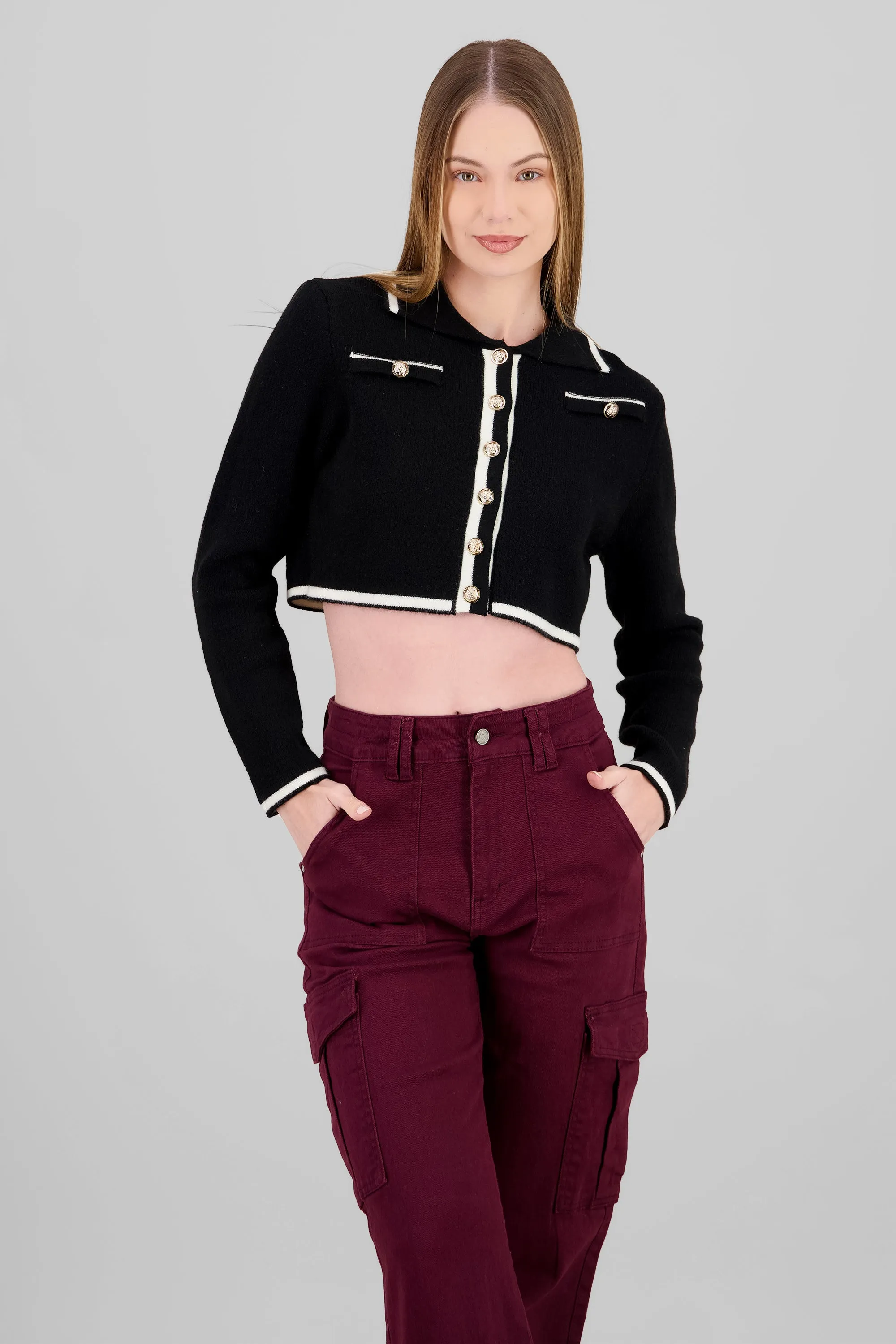 Sueter corto contraste sold by Shasa