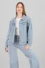 Chamarra trucker oversize sold by Shasa
