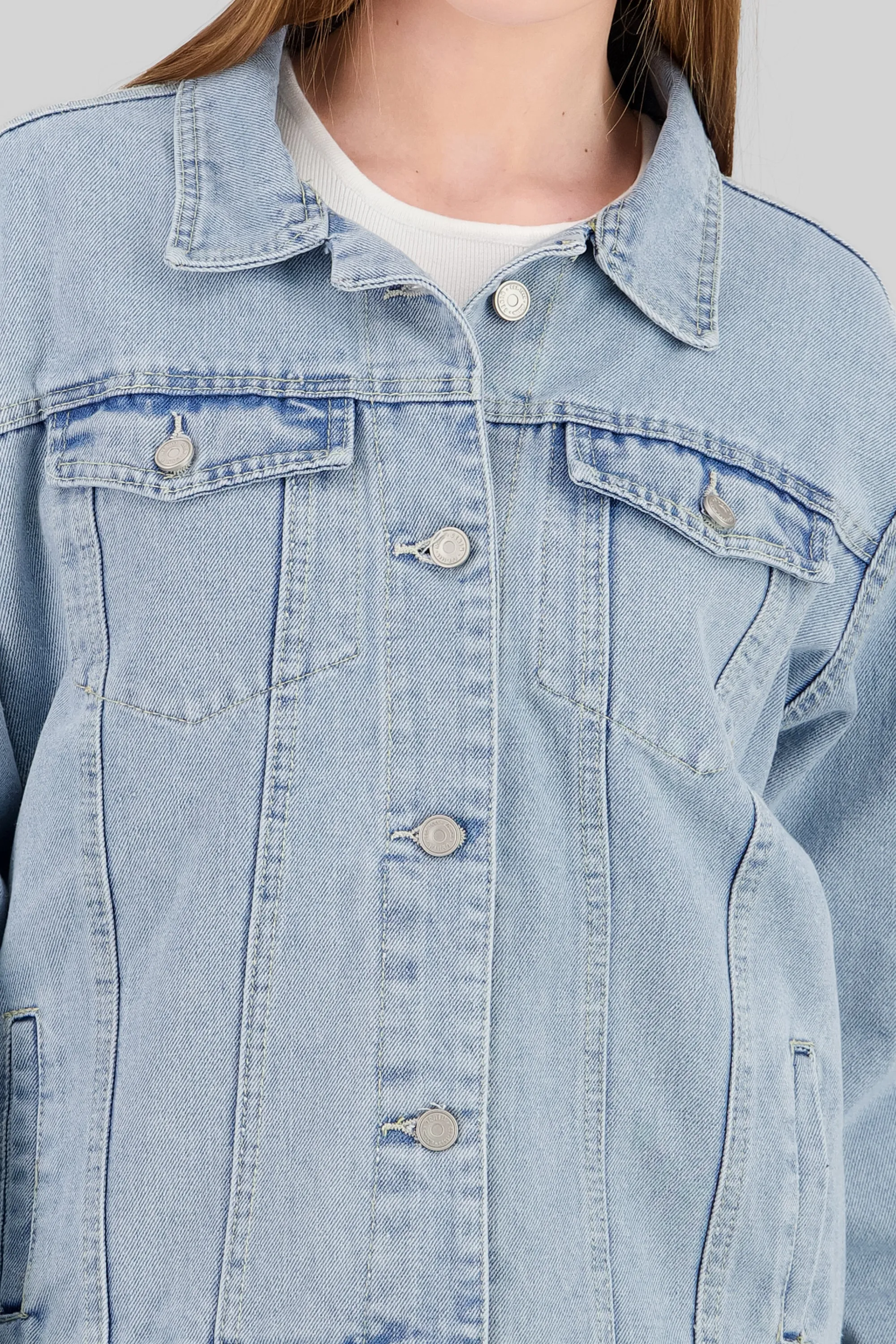 Chamarra trucker oversize sold by Shasa product image thumbnail 5