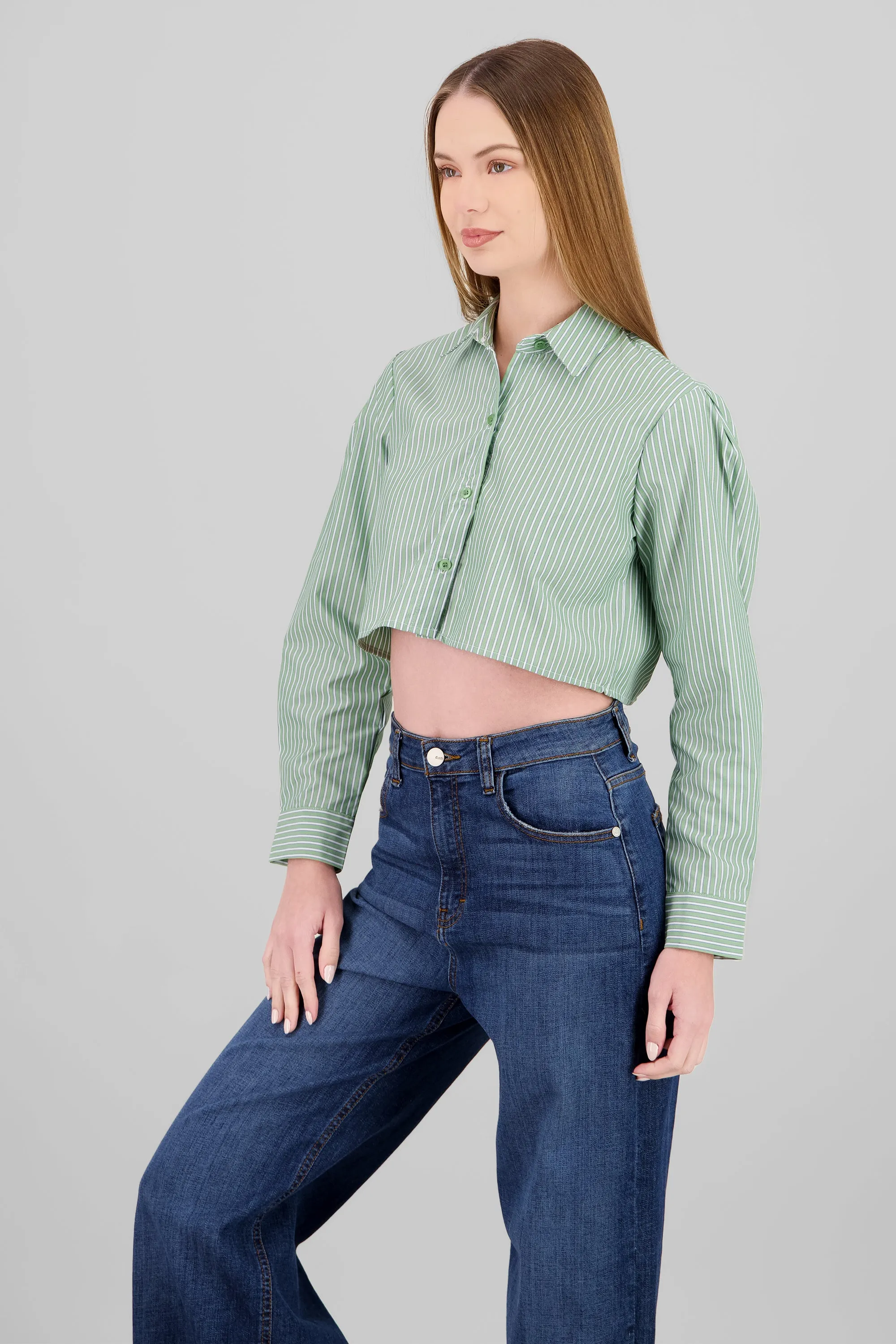 Camisa crop detalle botones manga larga sold by Shasa product image thumbnail 3
