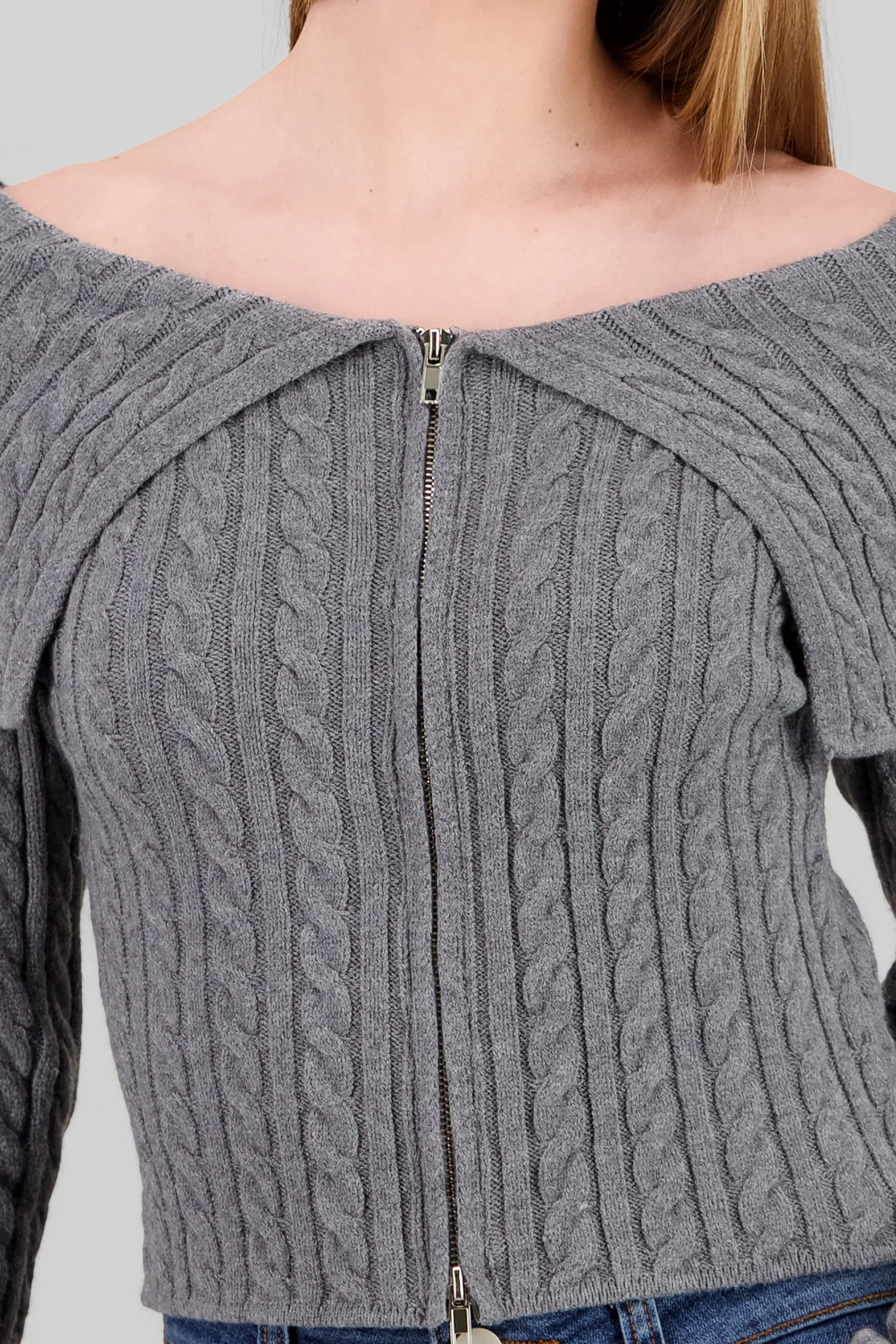 Cardigan hombros caidos sueter sold by Shasa product image thumbnail 5