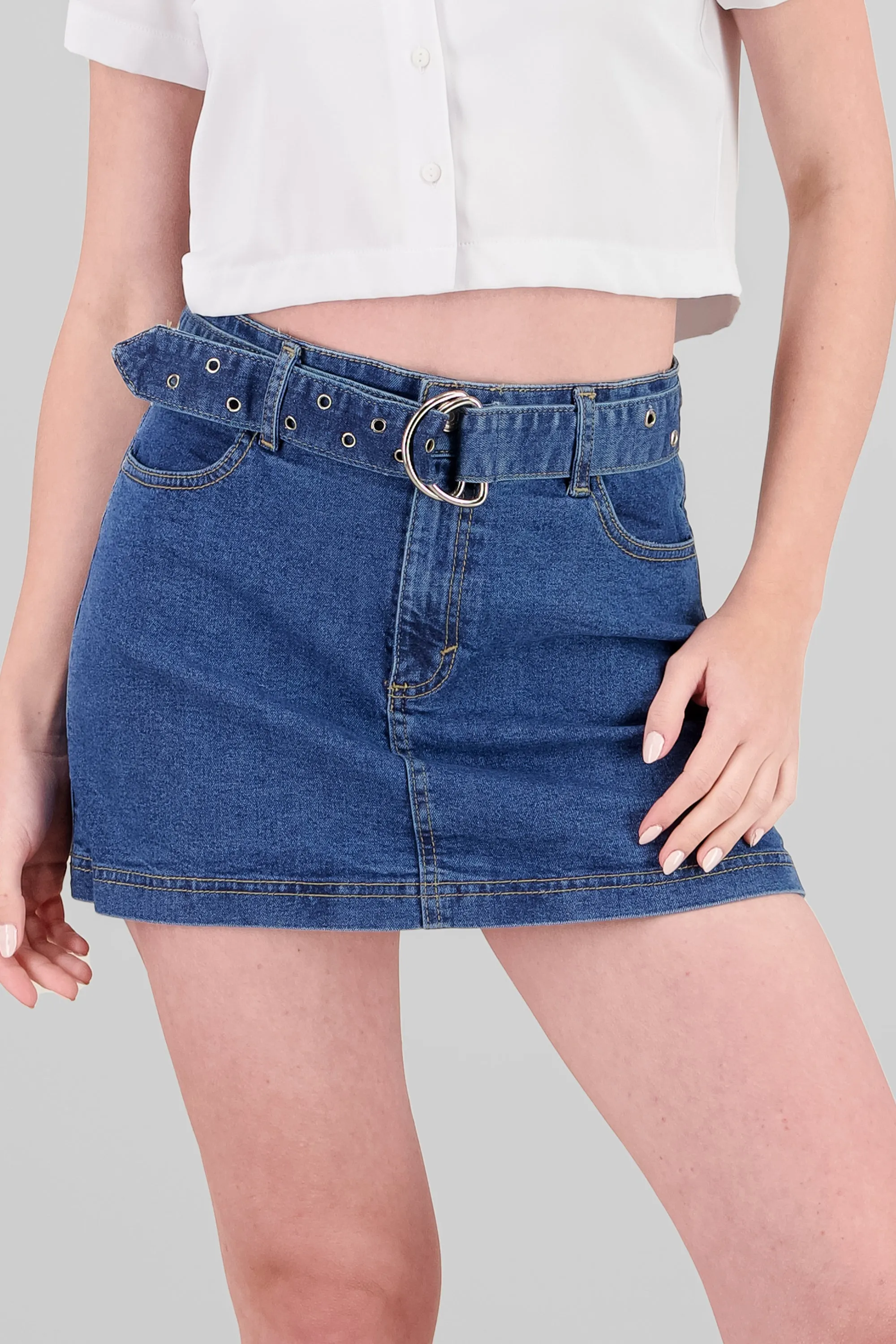 Falda short conturón detalles sold by Shasa product image thumbnail 5