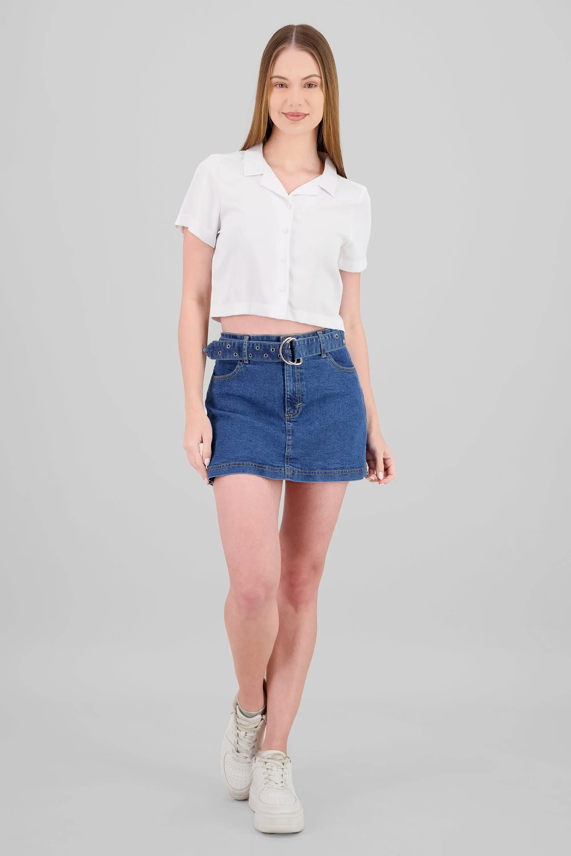 Falda short conturón detalles sold by Shasa