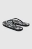 FLIP FLOP PRINT HOJAS GLITTER sold by Shasa