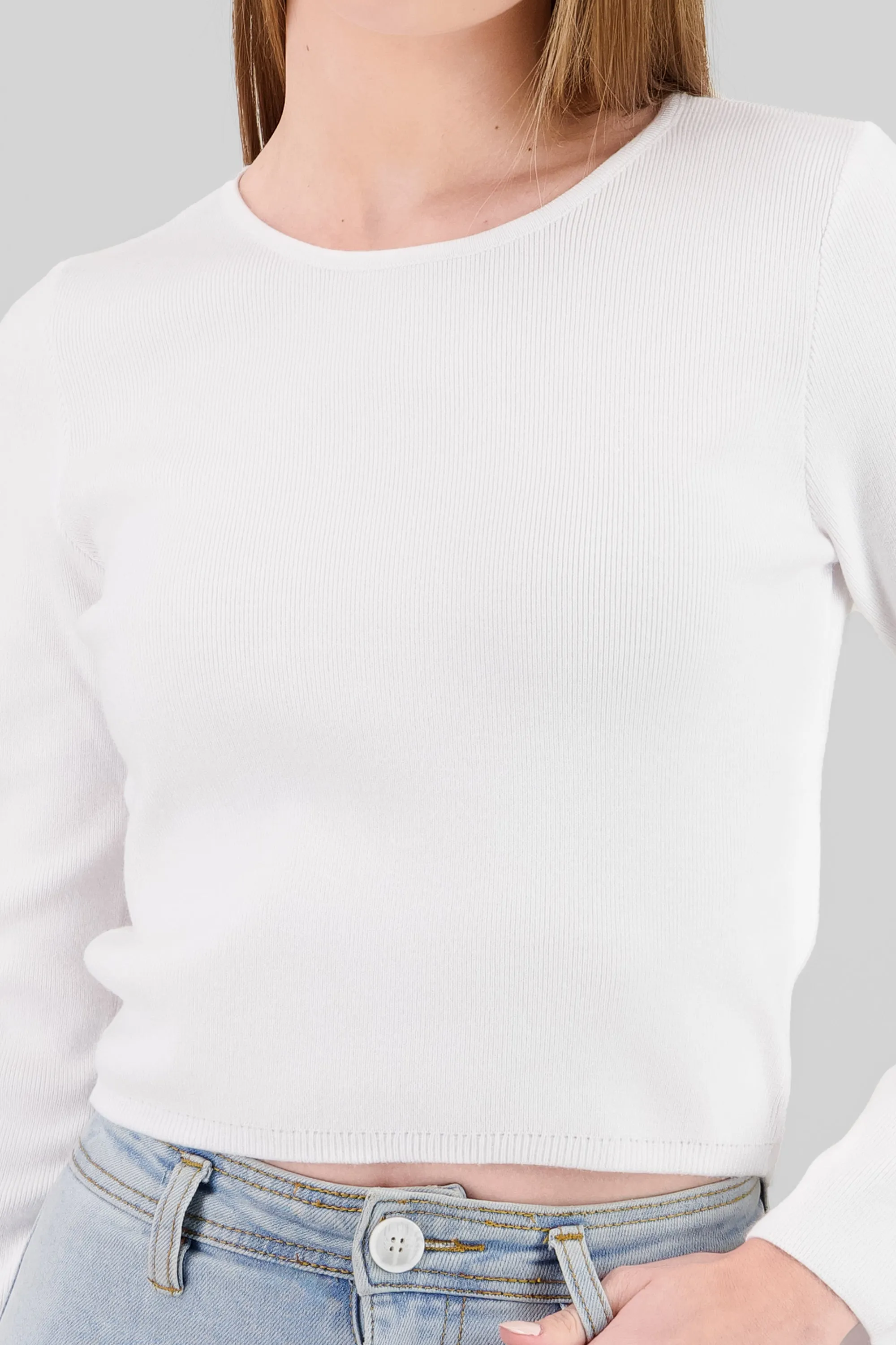 Sueter tejido cuello redondo sold by Shasa product image thumbnail 5