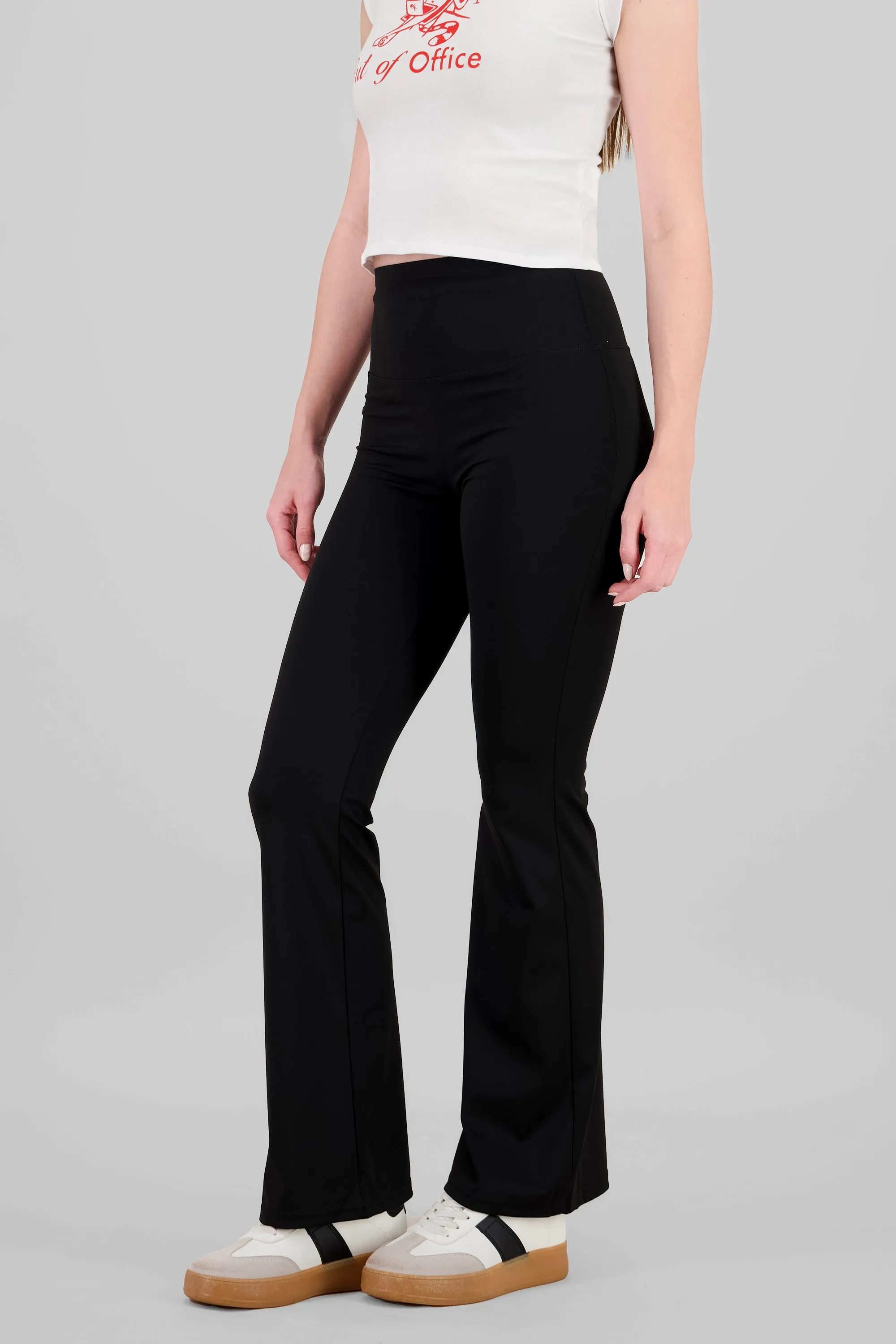 Pantalones suaves flare lisos sold by Shasa product image thumbnail 3