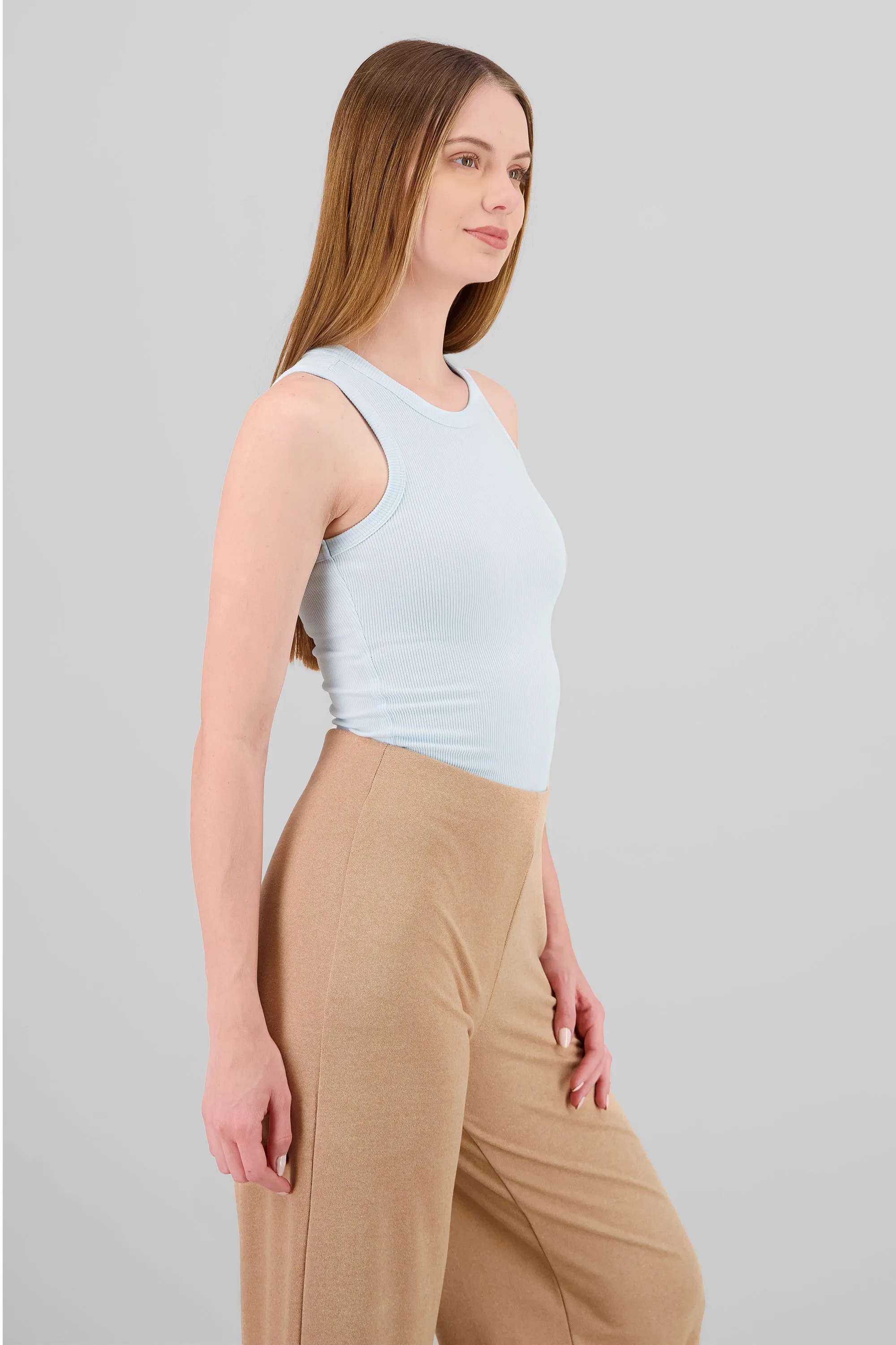 Top sin manga cuello redondo rib sold by Shasa product image thumbnail 3