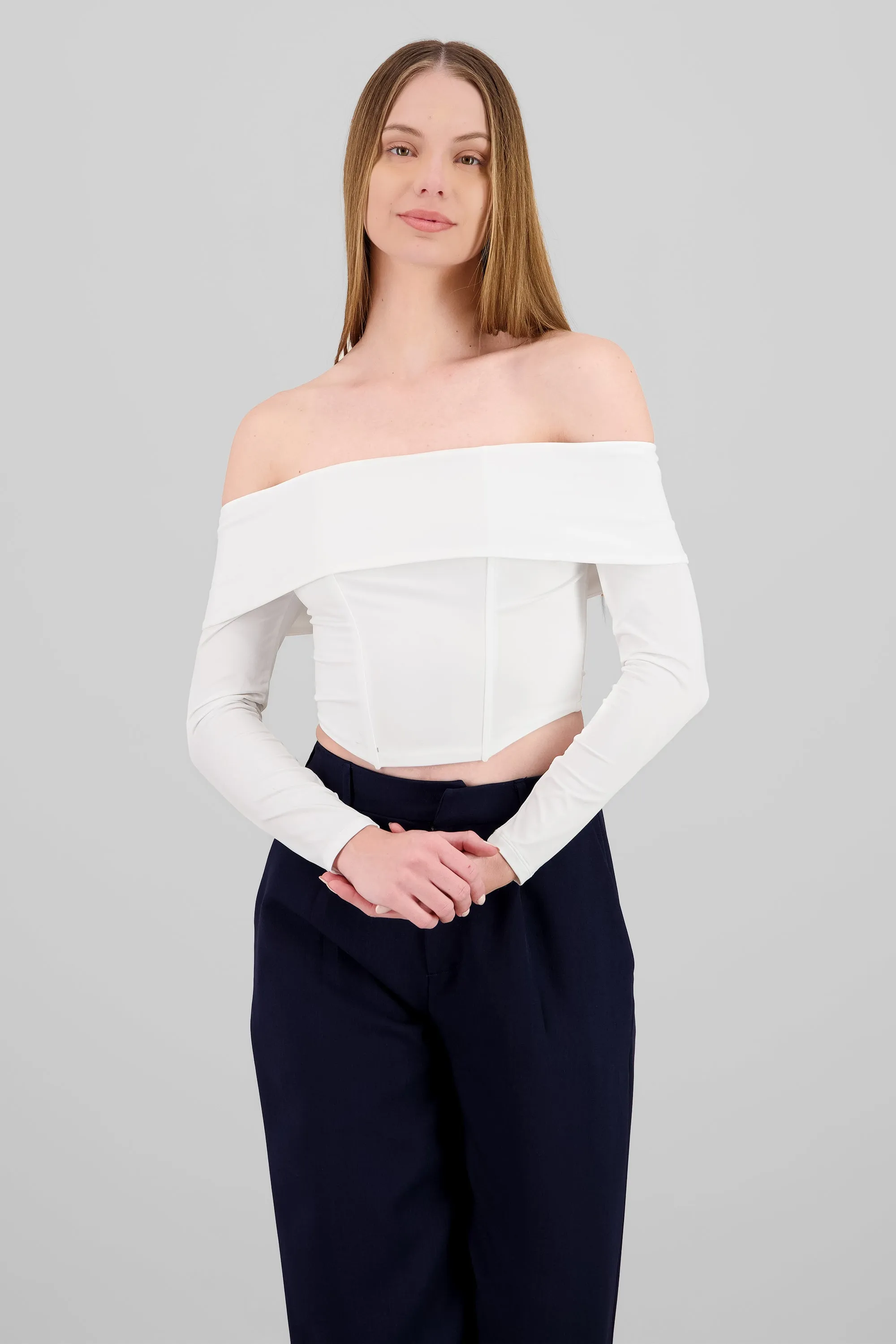 Top off shoulder con varillas sold by Shasa