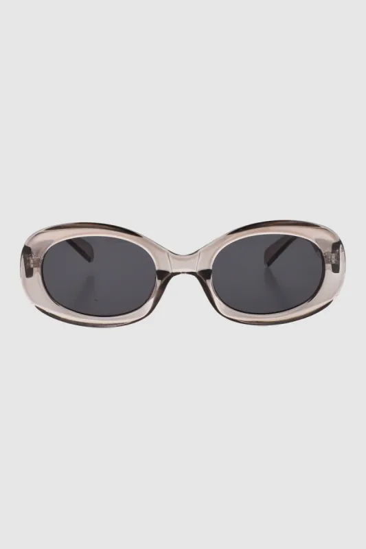 Lentes ovalo armazón sold by Shasa