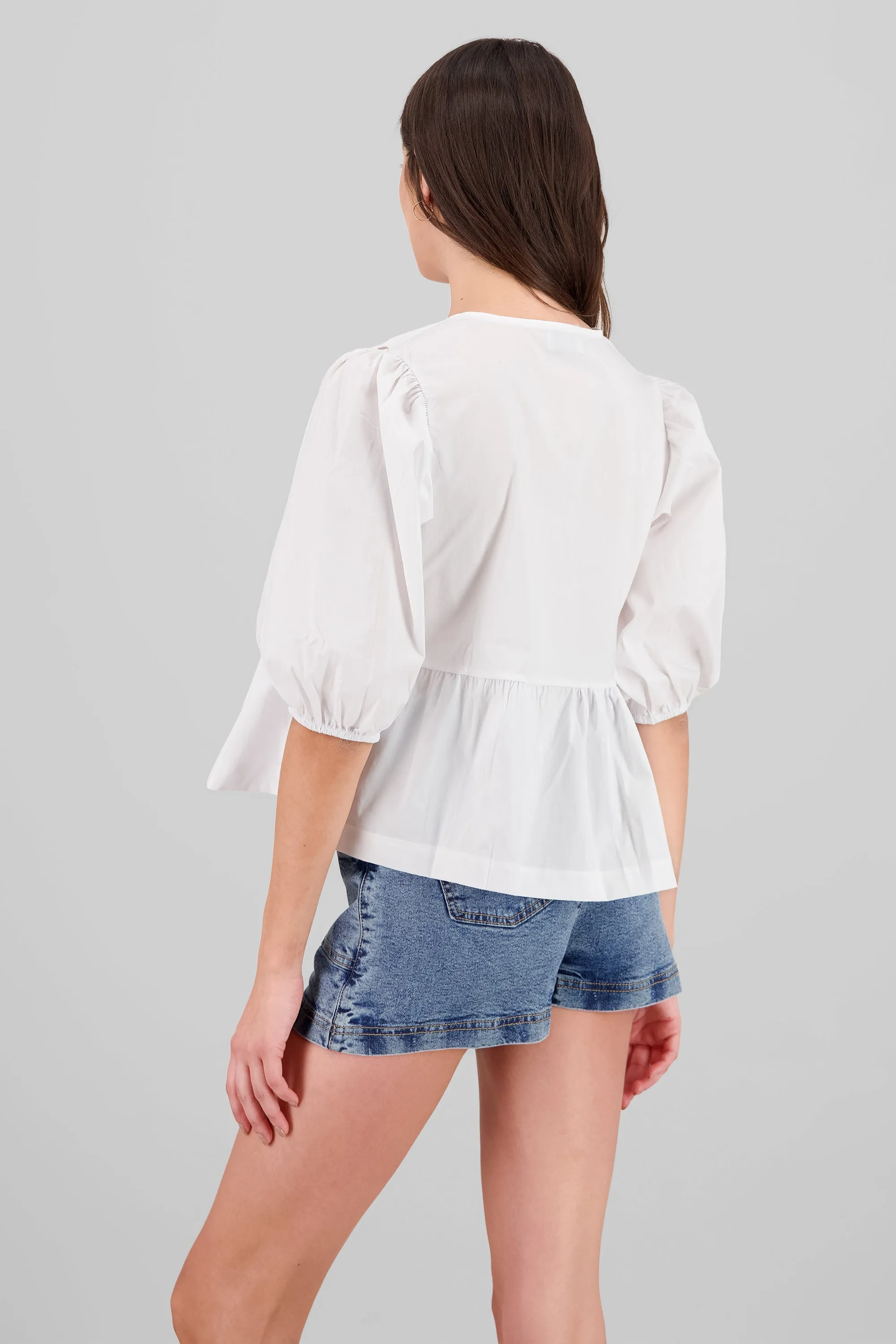 Blusa abullonada con moños lisa sold by Shasa product image thumbnail 4