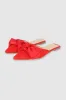Flat mula pointy moño sold by Shasa
