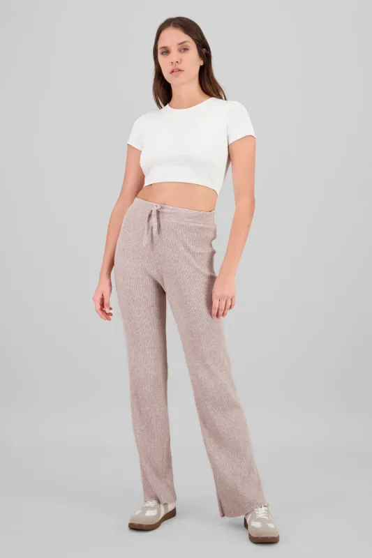 Pantalon tejido suave sold by Shasa