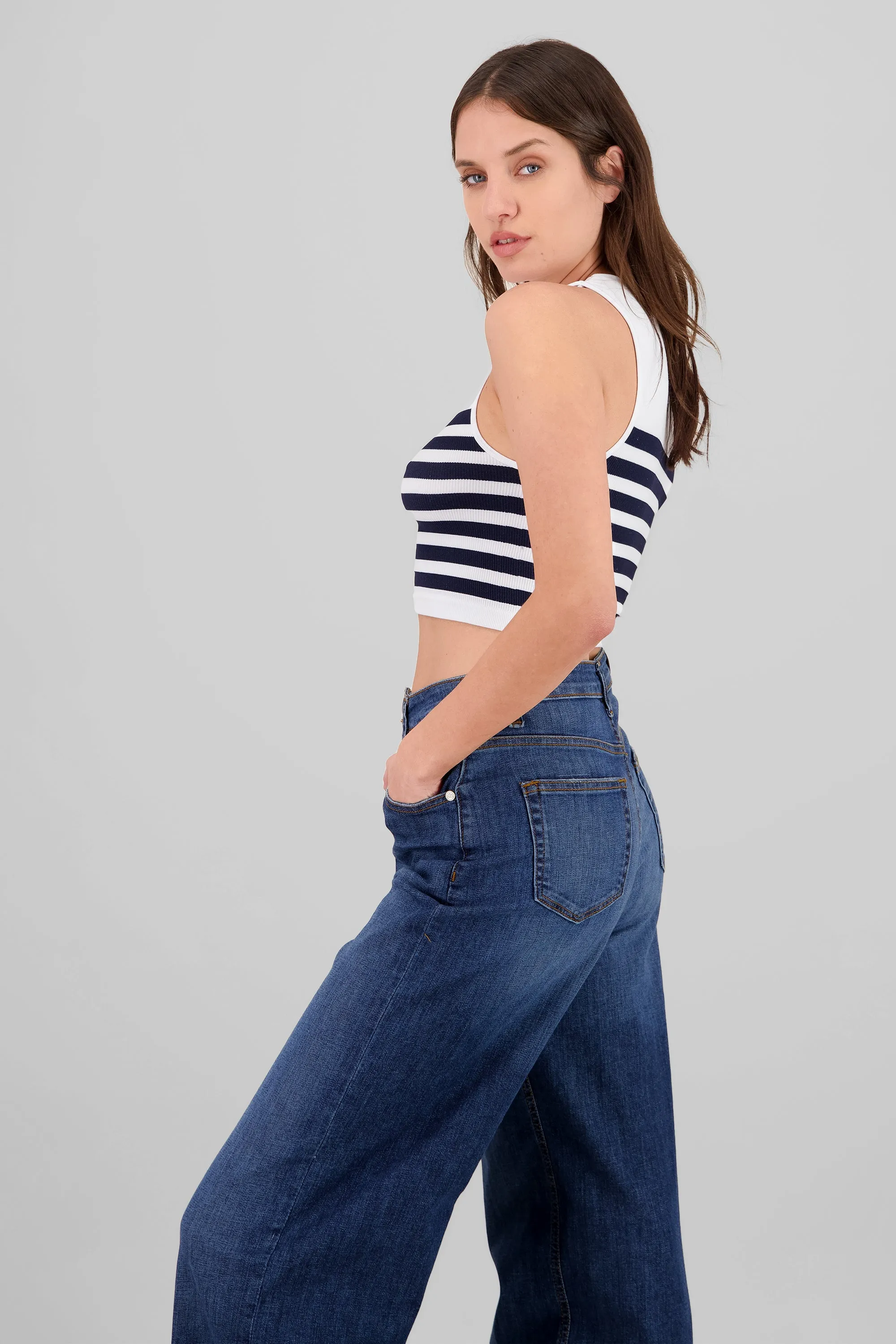 Top sin manga cuello redondo rayas seamless sold by Shasa product image thumbnail 3