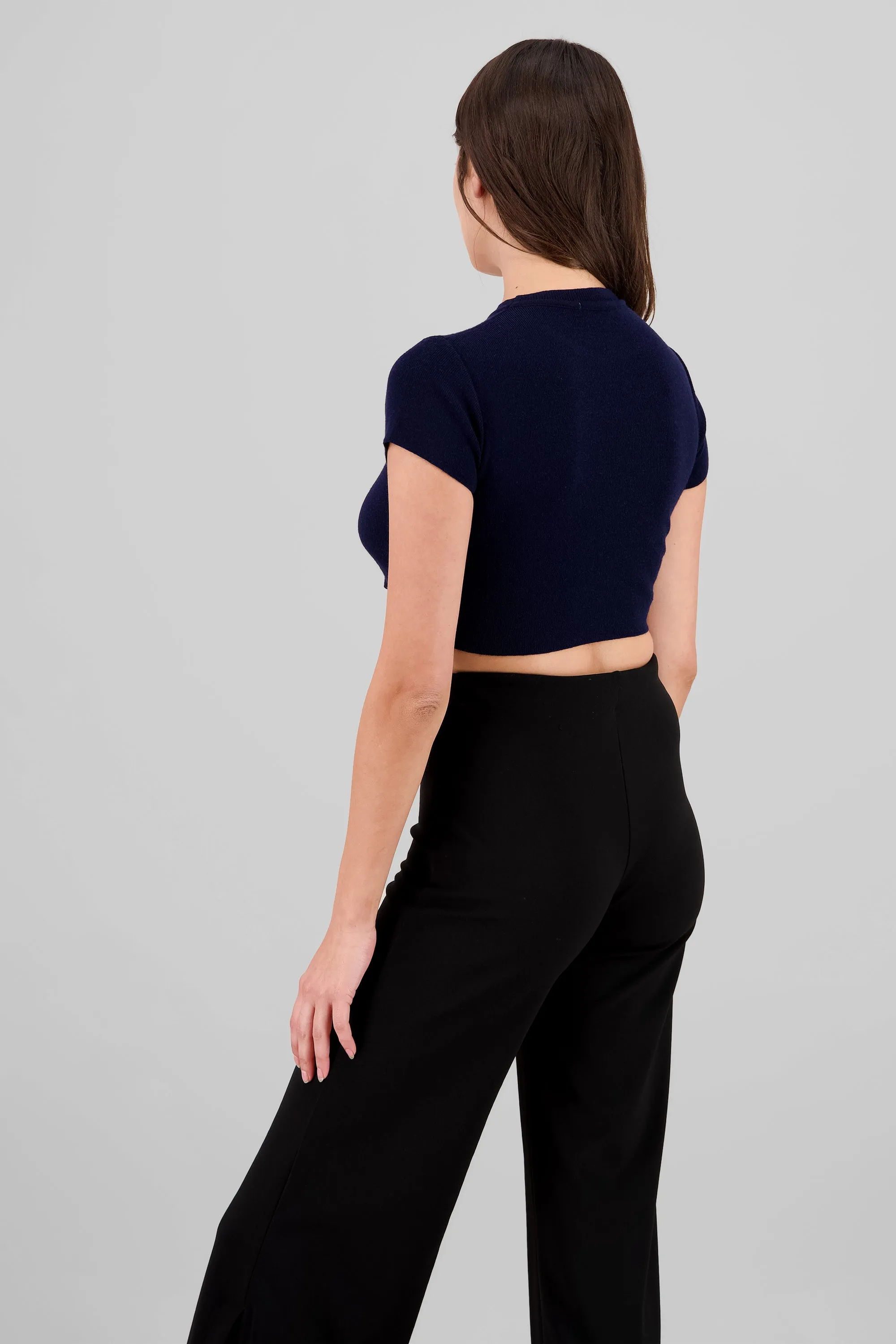 Top crop tejido manga corta sold by Shasa product image thumbnail 4