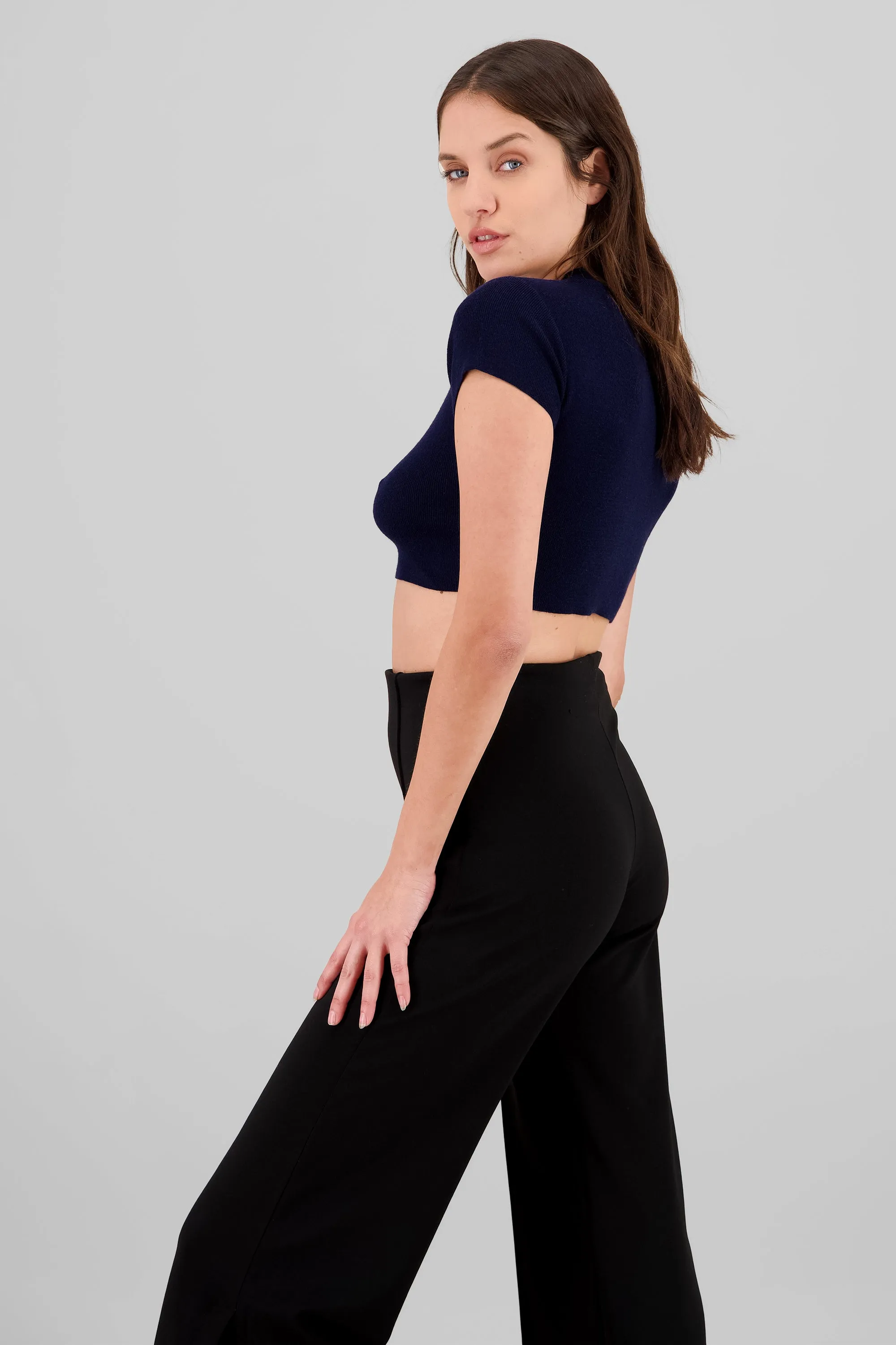 Top crop tejido manga corta sold by Shasa product image thumbnail 3