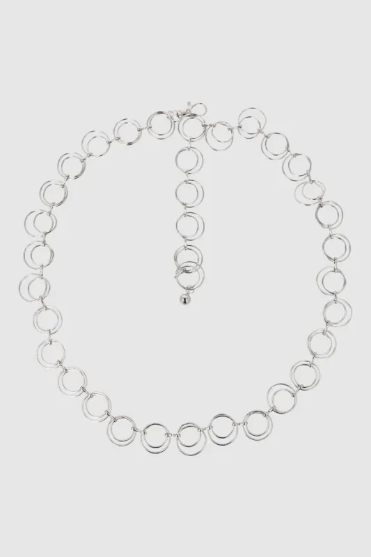 Cinturon cadena aros dobles sold by Shasa