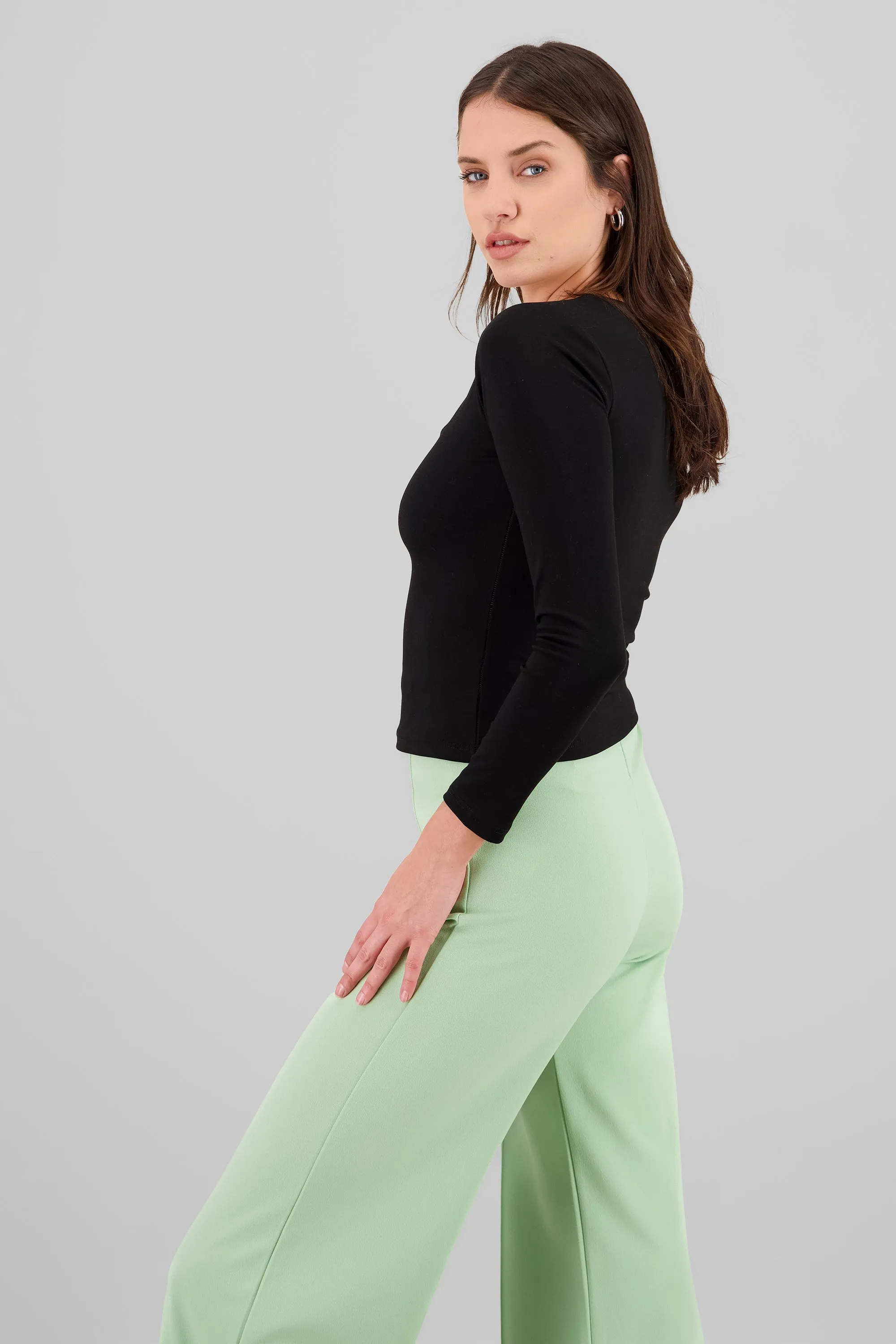 Top escote cuadrado manga larga doble tela sold by Shasa product image thumbnail 3