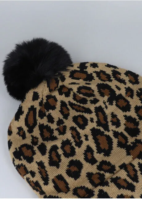 Gorro Animal Print Pompón sold by Shasa product image thumbnail 2