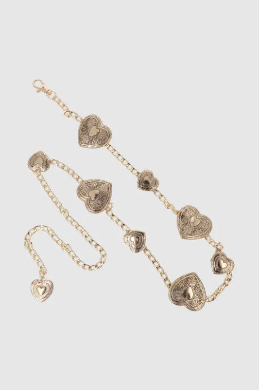 Cinturon cadena corazones sold by Shasa