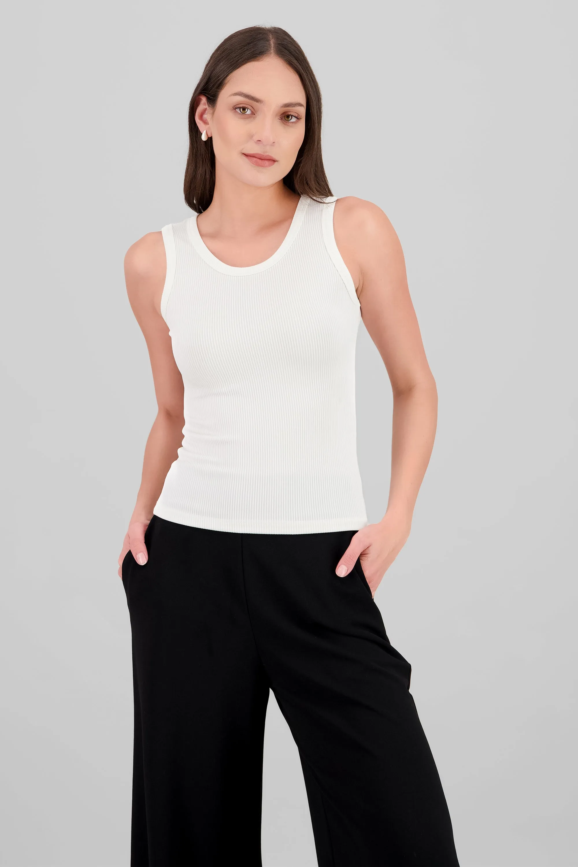 Tank top larga rib grueso hypsters sold by Shasa