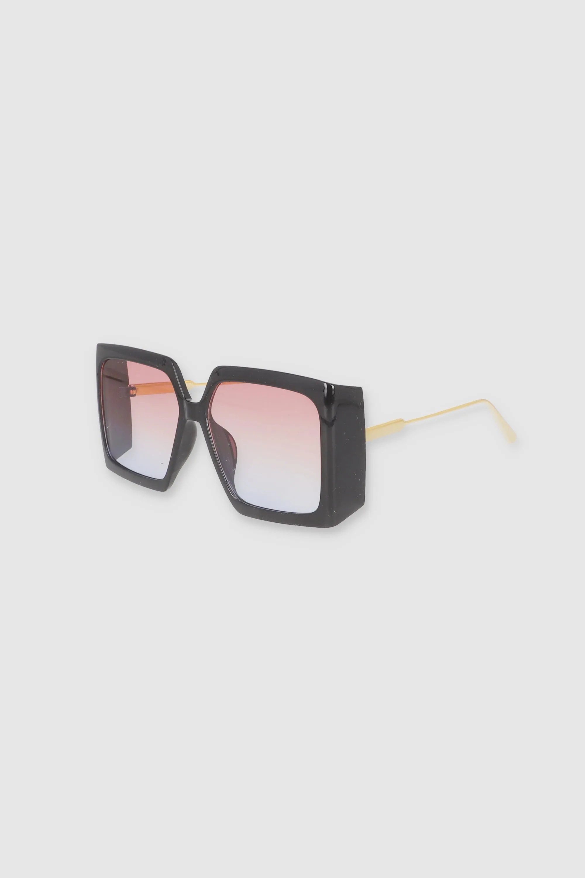 Lentes oversized degradados sold by Shasa product image thumbnail 3
